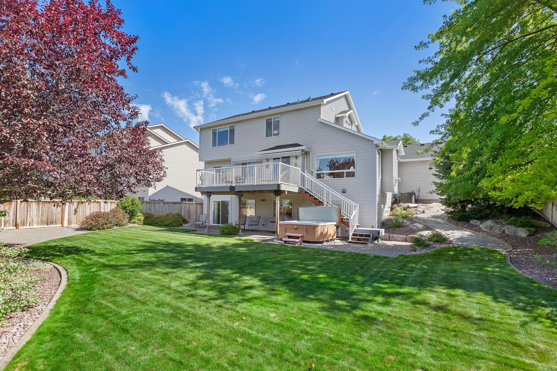 607 N Homestead Dr
