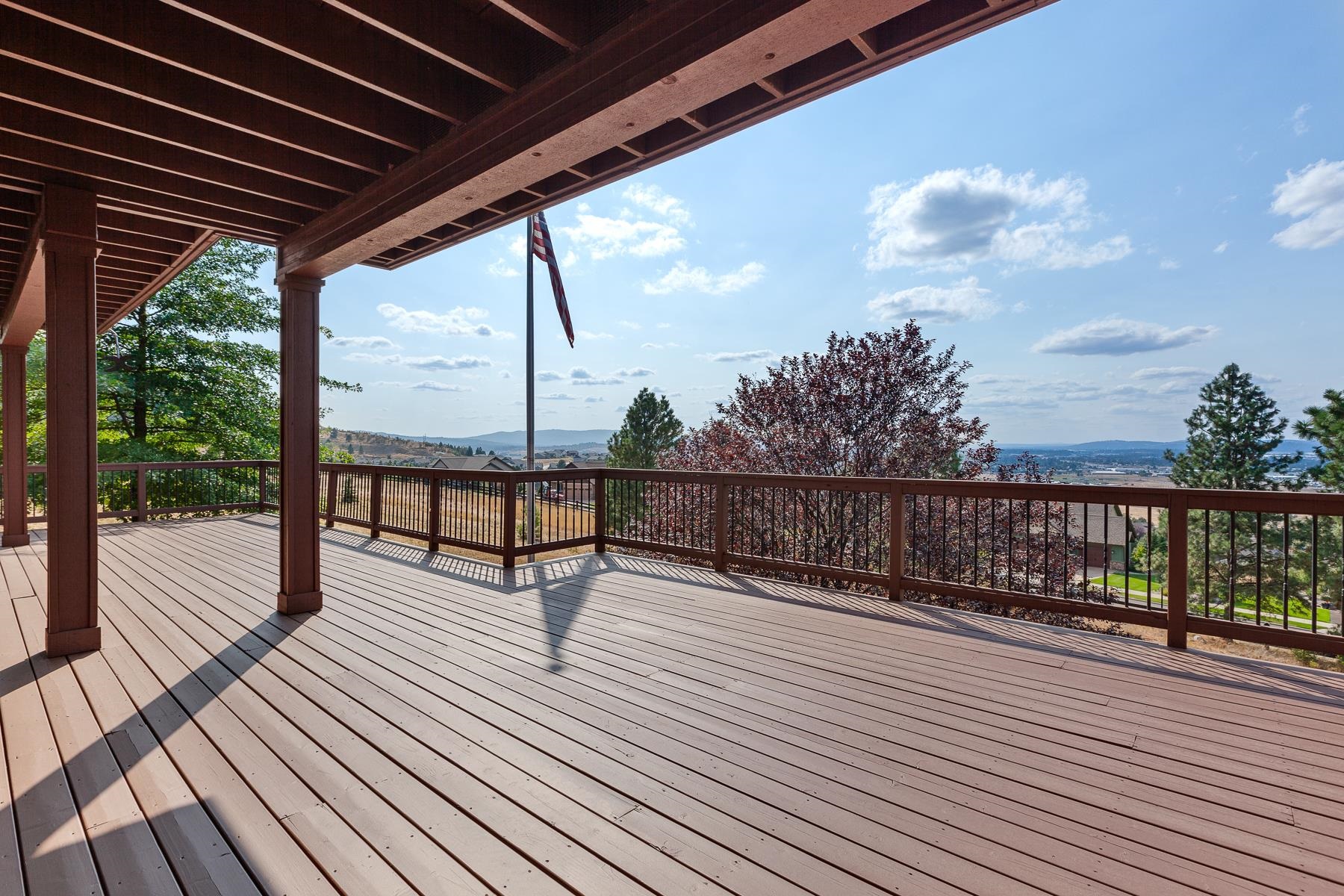 151 N Legend Tree Dr