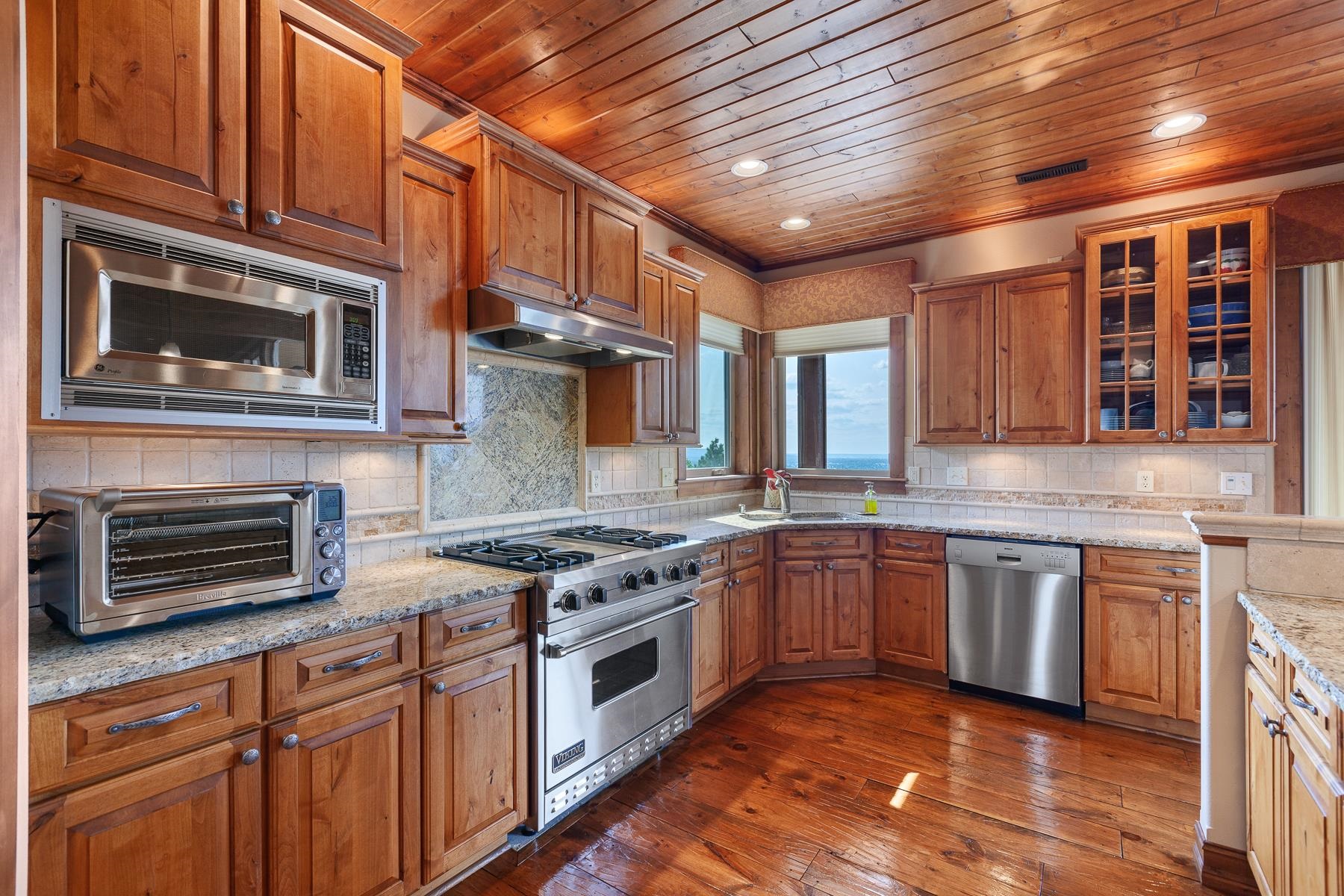 151 N Legend Tree Dr