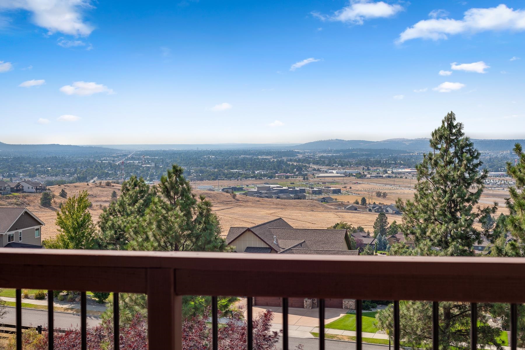 151 N Legend Tree Dr