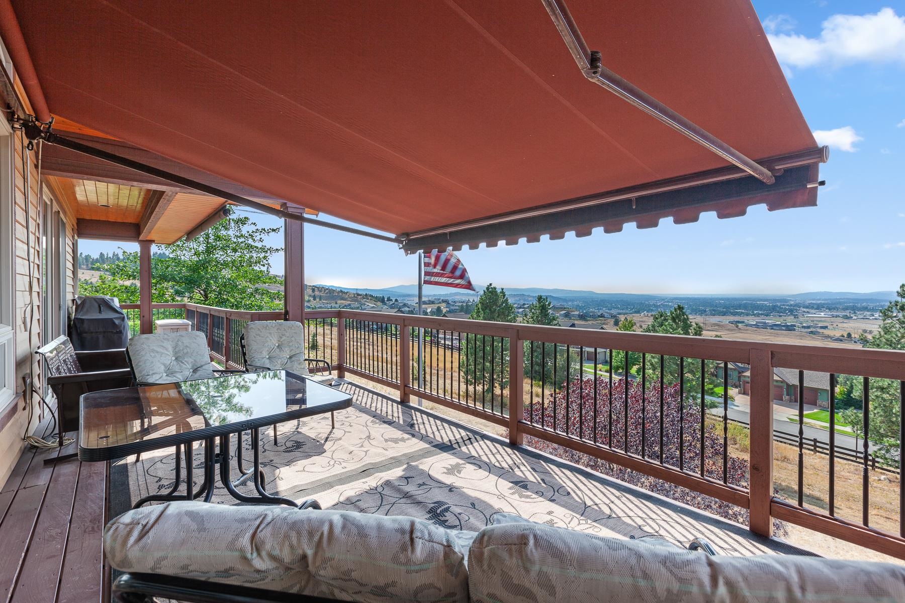 151 N Legend Tree Dr