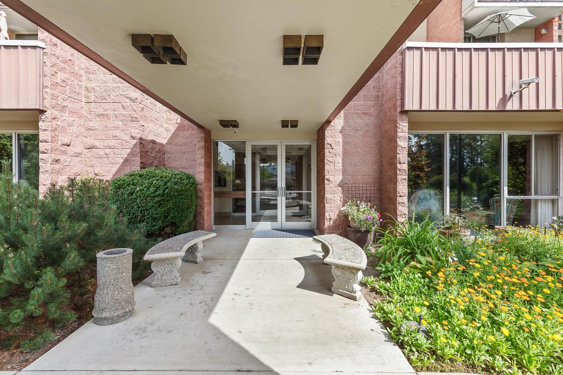 1311 S Westcliff Place Pl