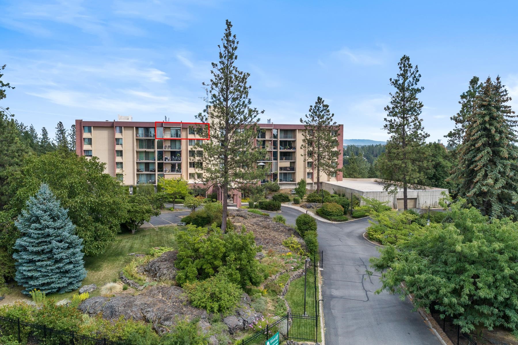 1311 S Westcliff Place Pl