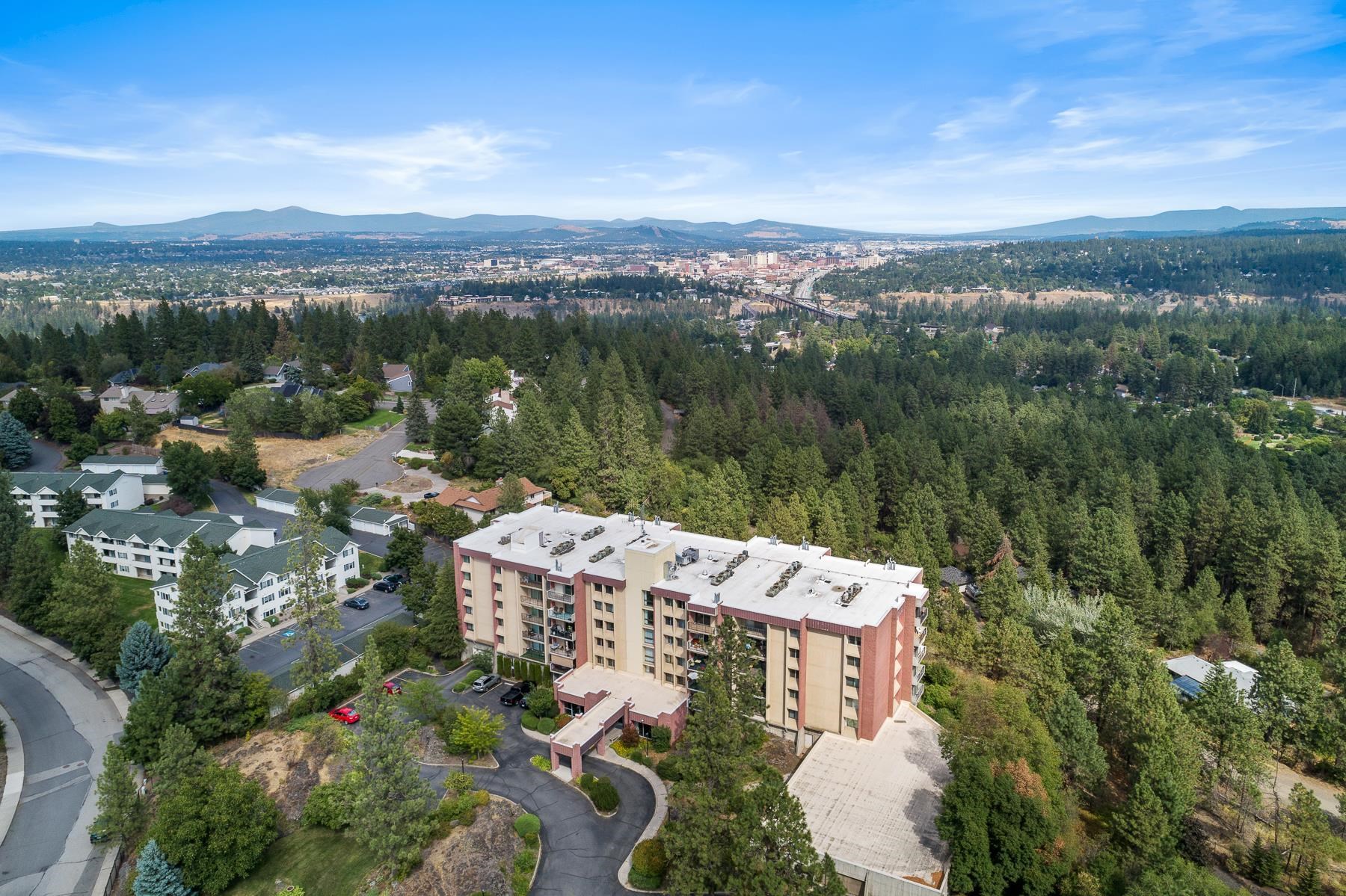 1311 S Westcliff Place Pl