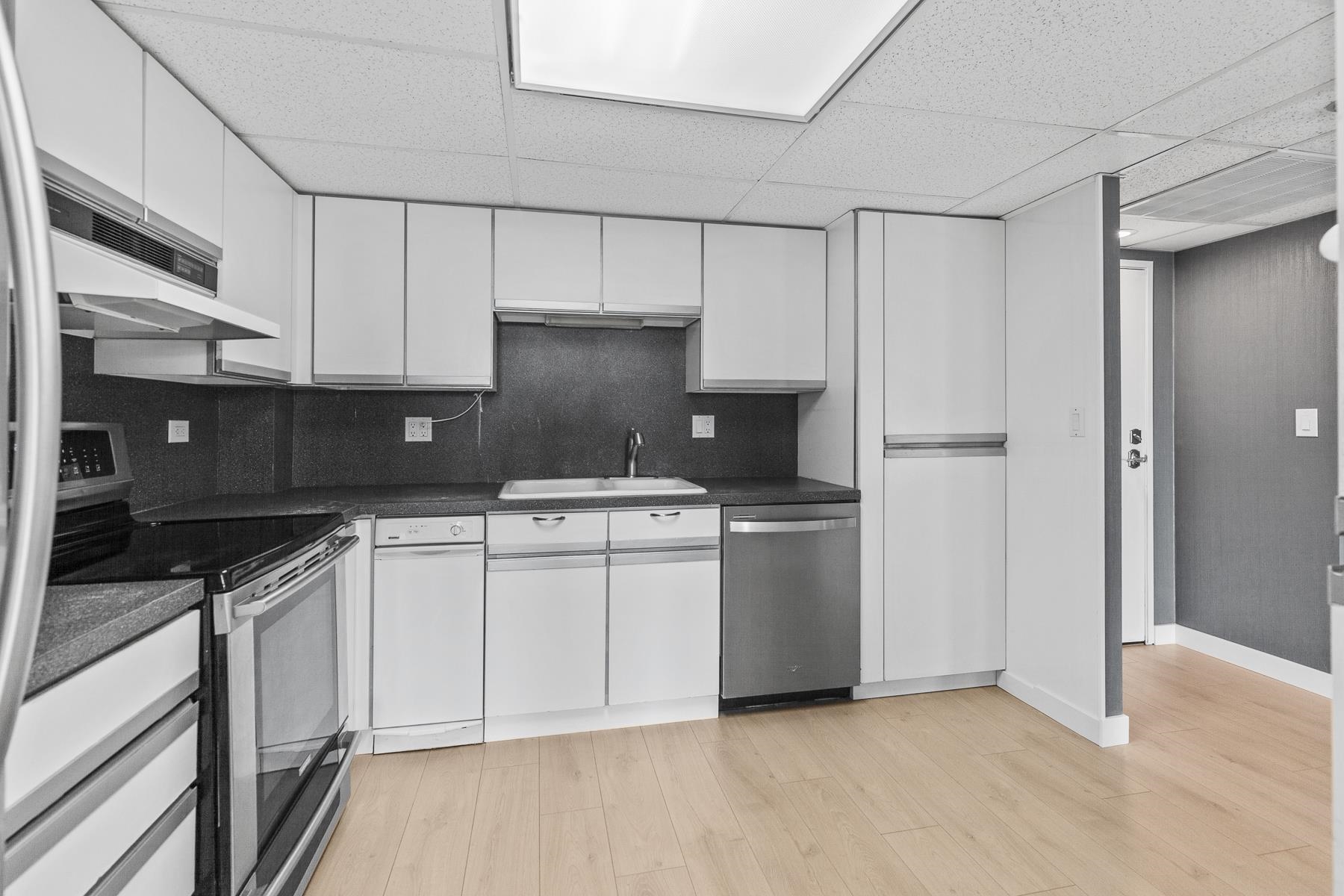 1311 S Westcliff Place Pl