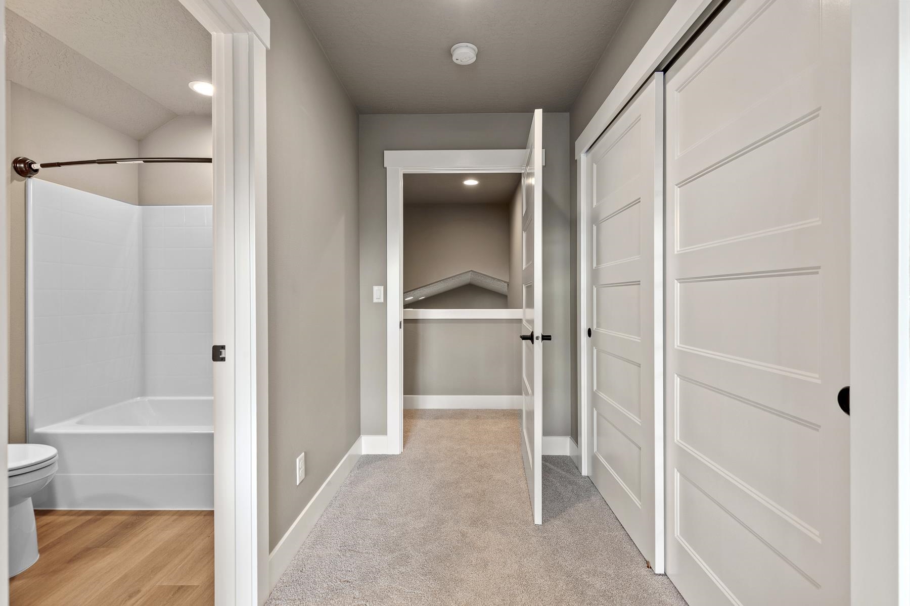 22835 E Edgewater Ln