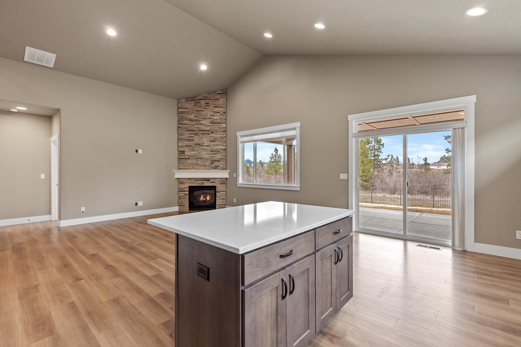 22835 E Edgewater Ln