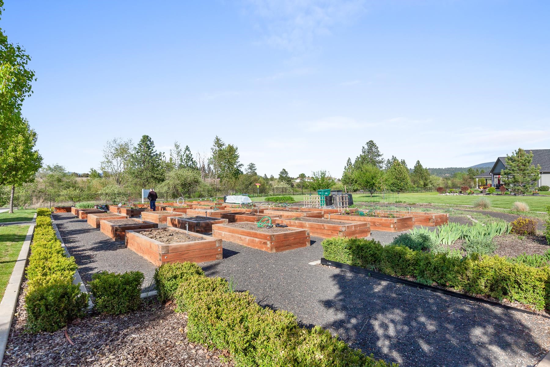 22835 E Edgewater Ln