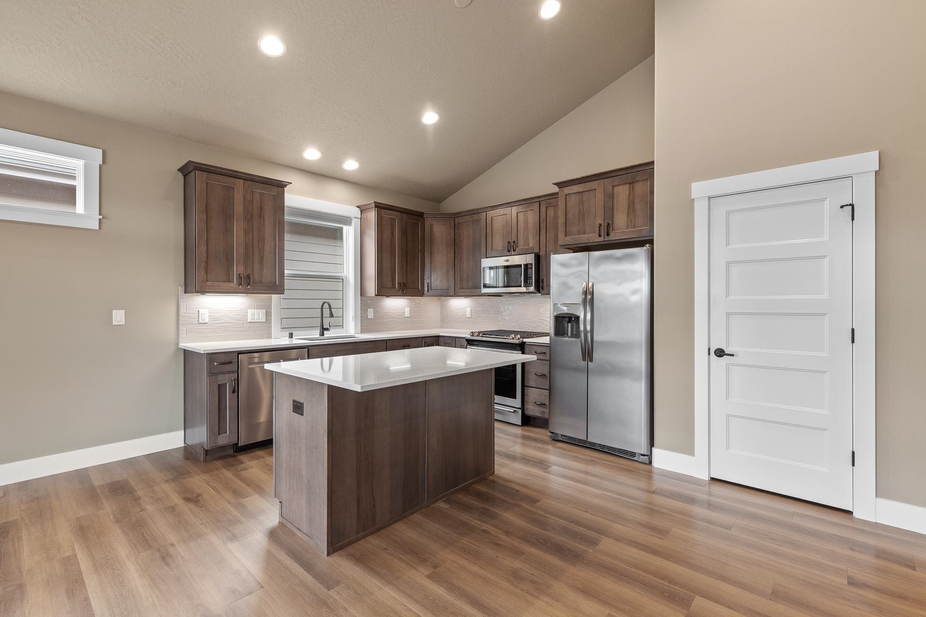 22835 E Edgewater Ln