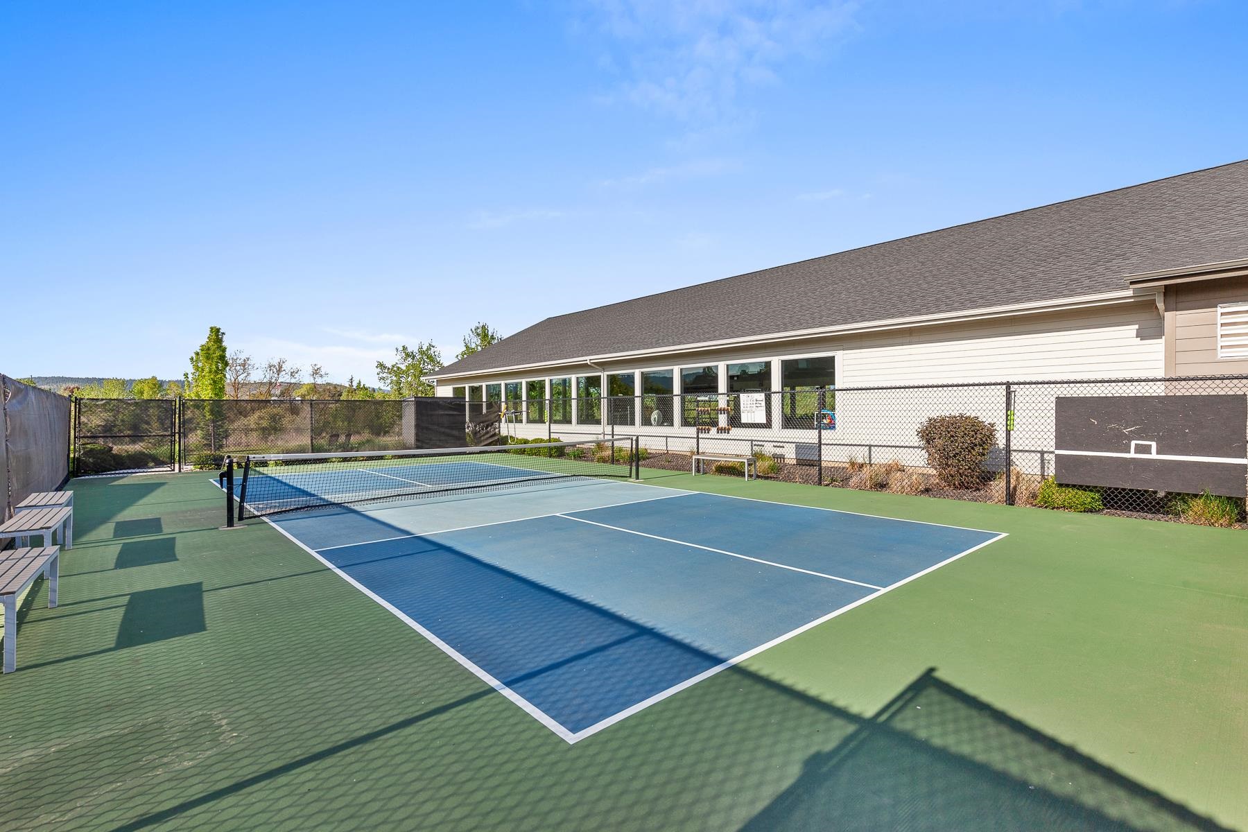 22835 E Edgewater Ln