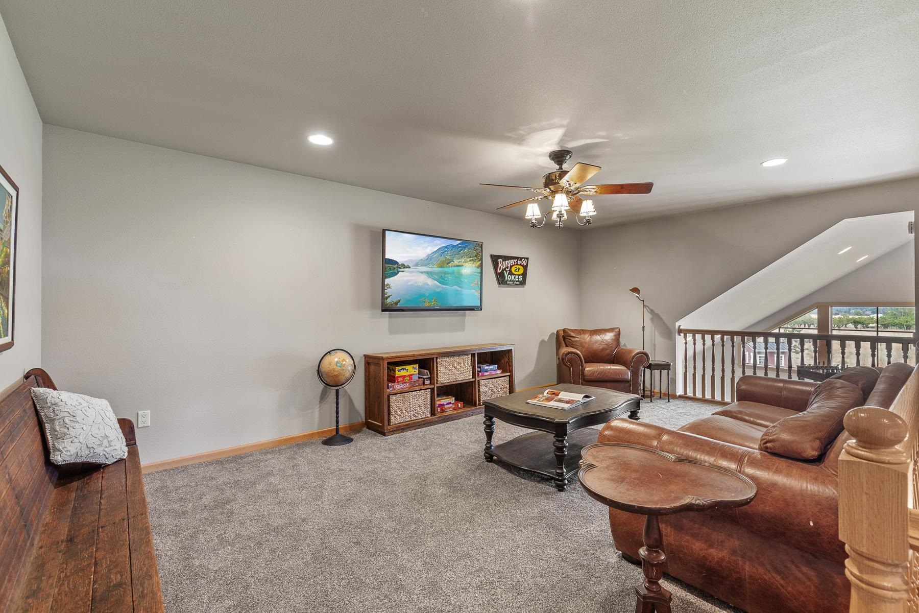 8808 E Green Bluff Rd