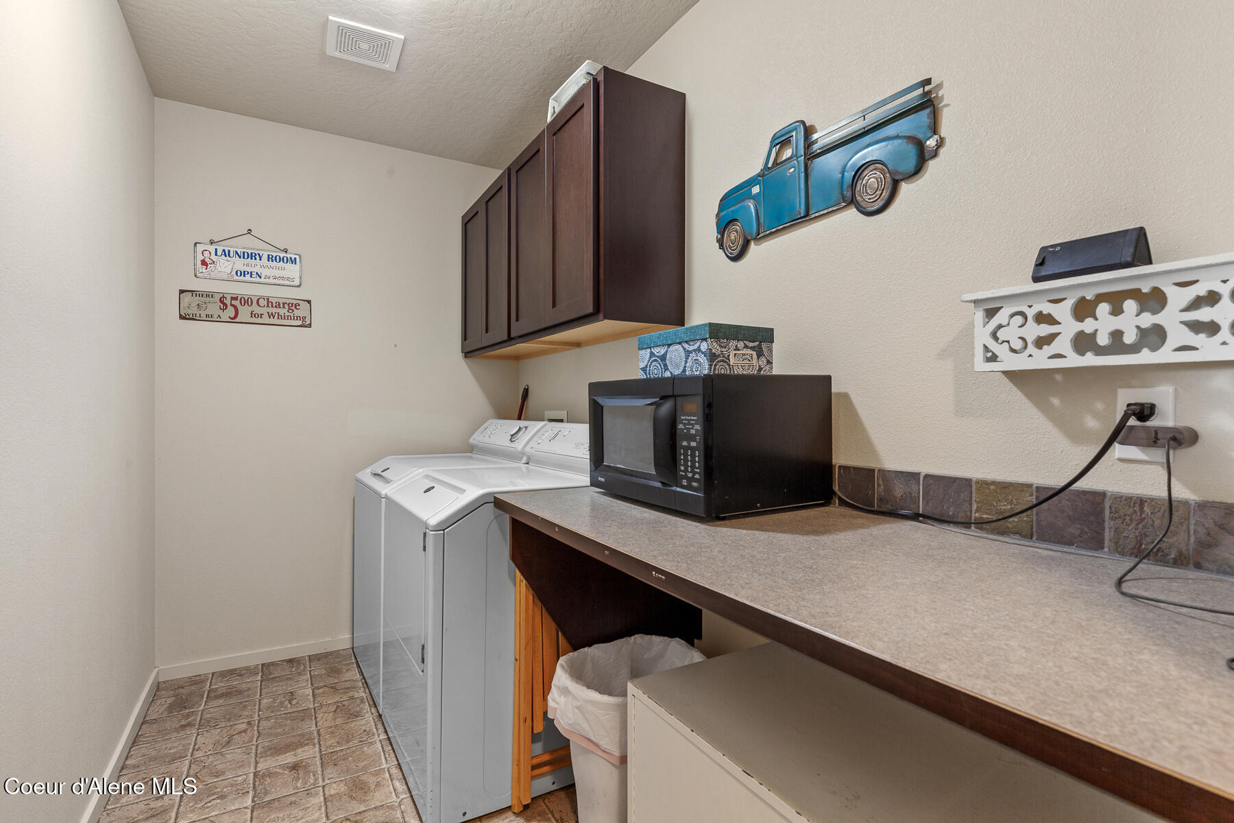 6947 N Fast Hawk Ln, Coeur d'Alene