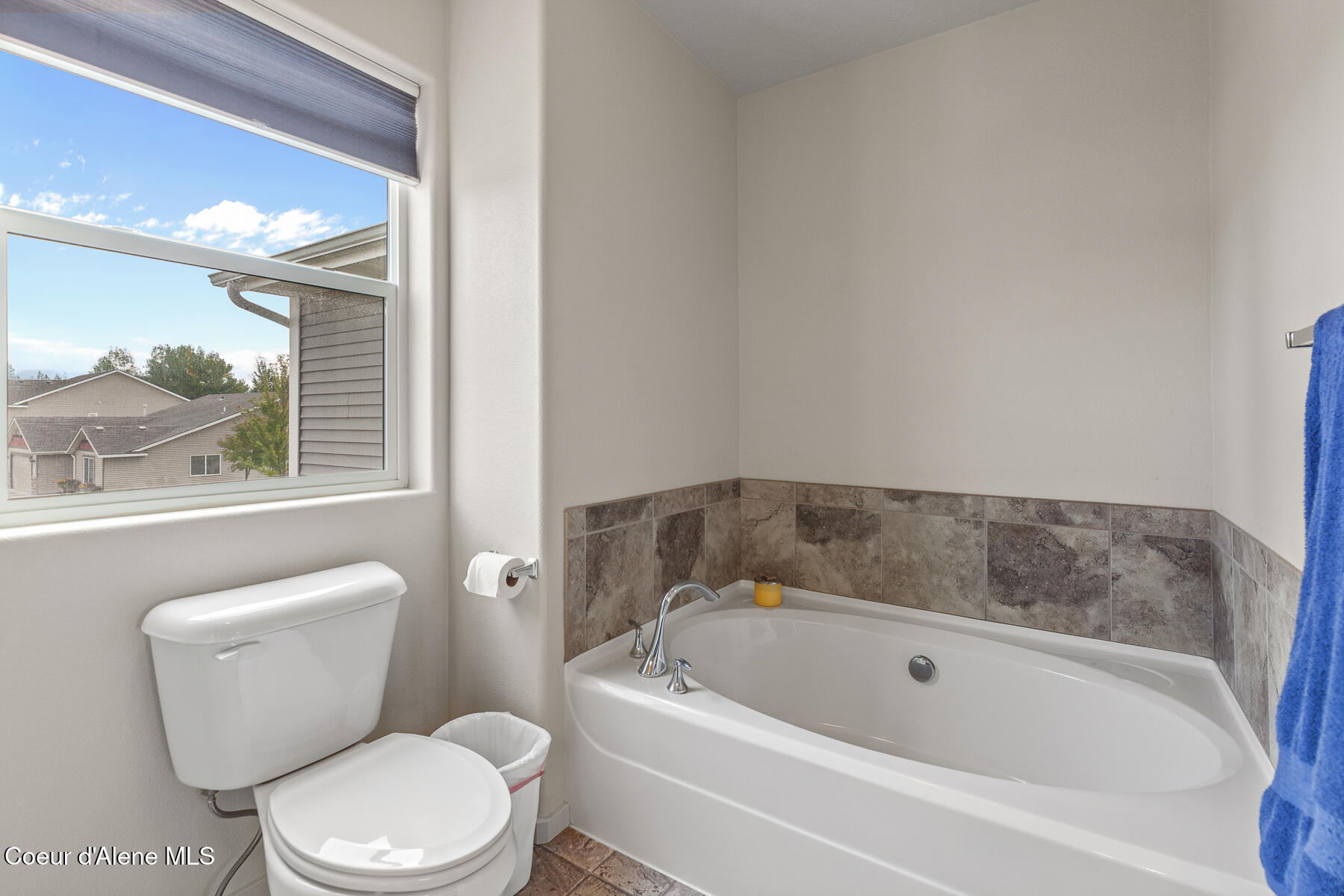 6947 N Fast Hawk Ln, Coeur d'Alene