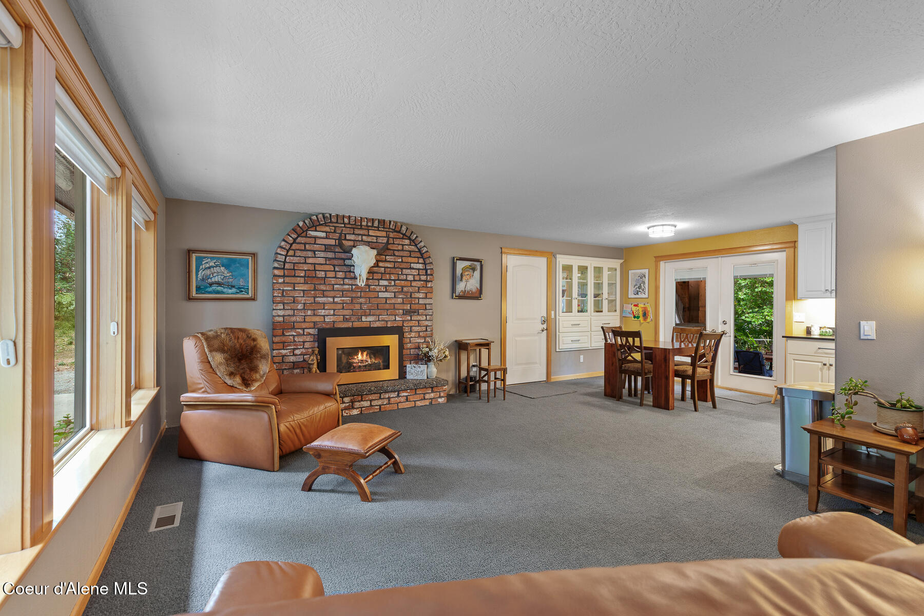 5936 N Pinegrove Dr, Coeur d'Alene