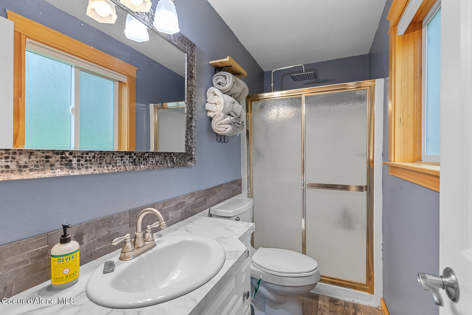 5936 N Pinegrove Dr, Coeur d'Alene