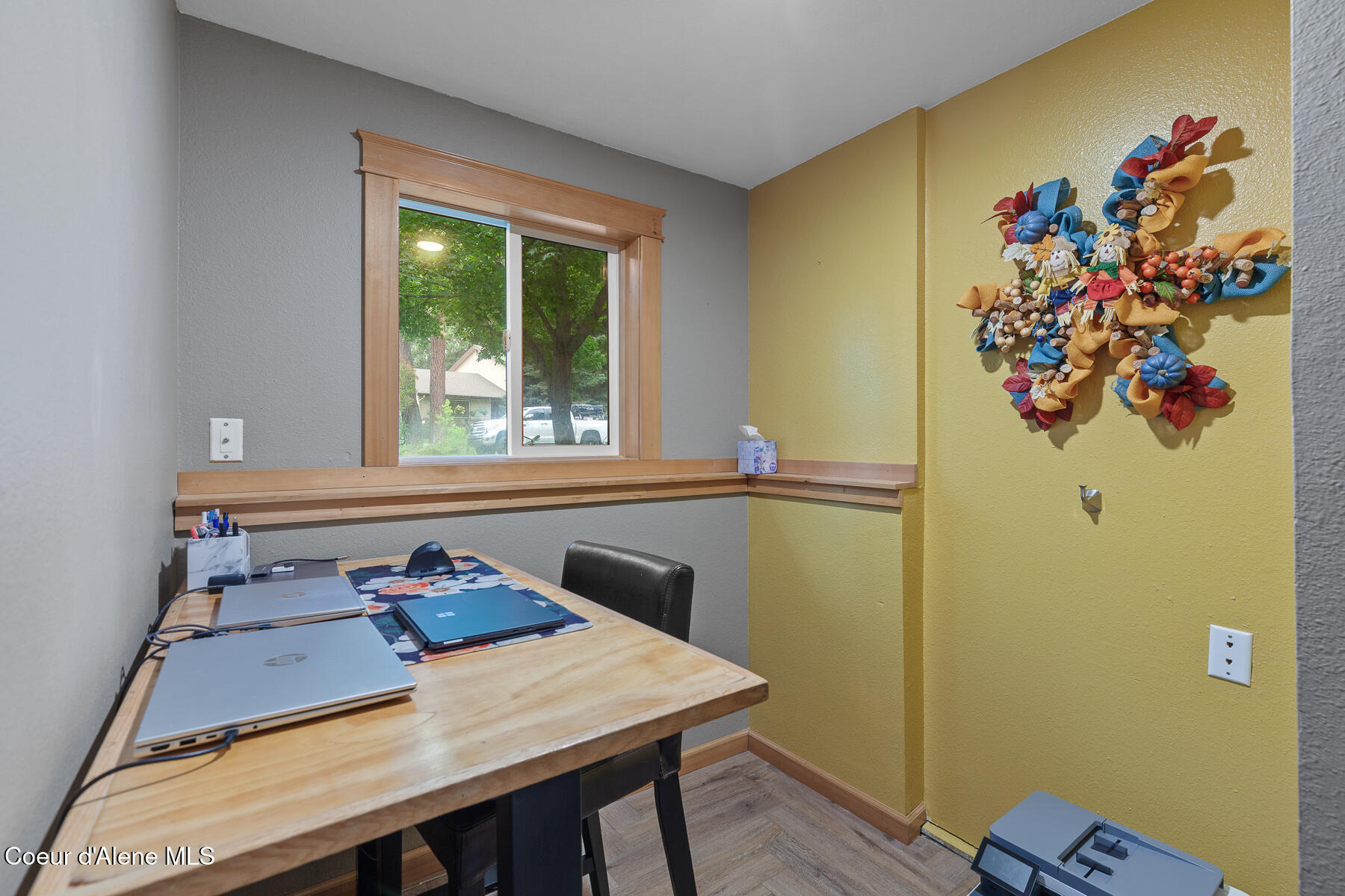 5936 N Pinegrove Dr, Coeur d'Alene
