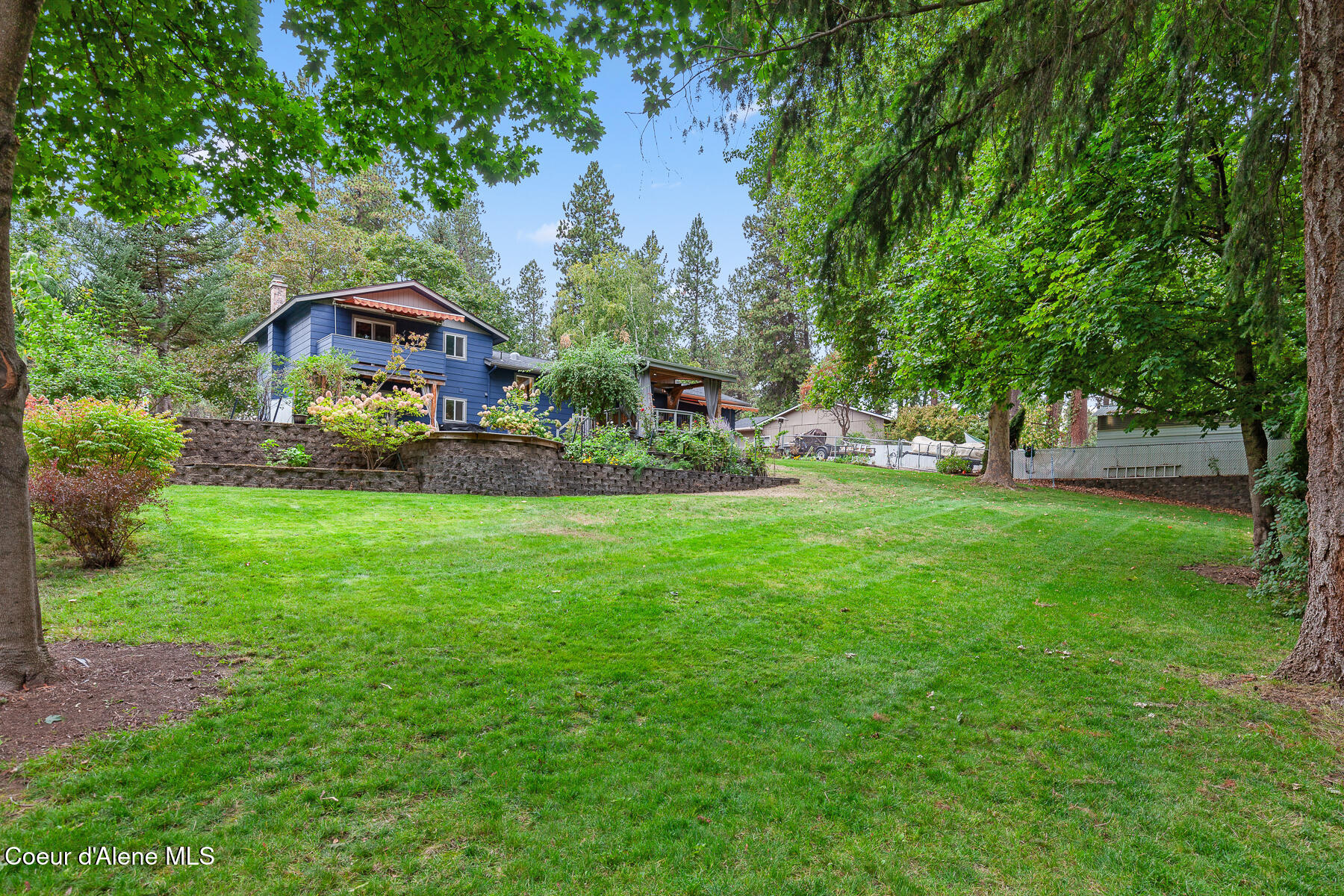 5936 N Pinegrove Dr, Coeur d'Alene