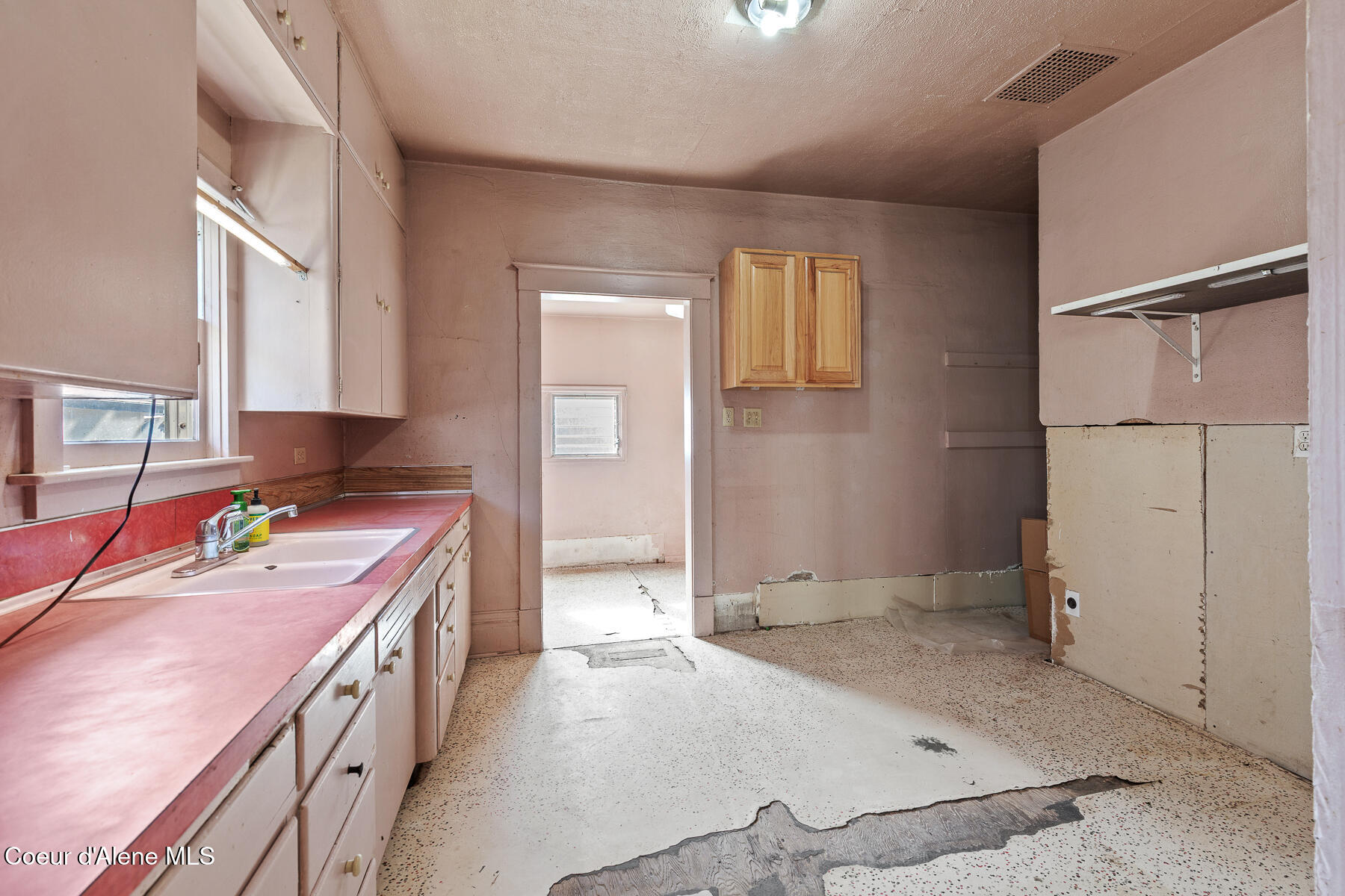 1312 E Lakeside Ave, Coeur d'Alene