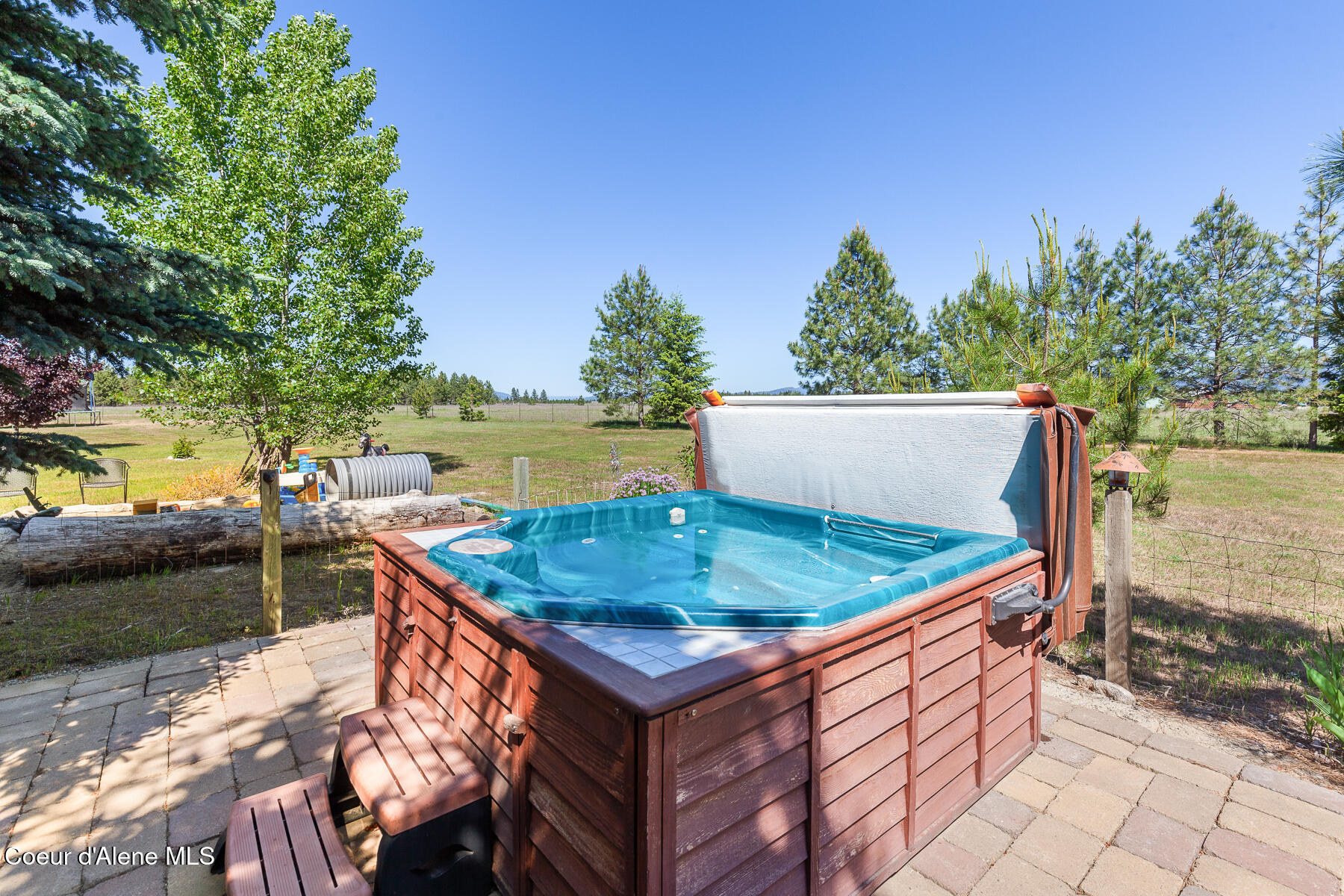 2443 E REMINGTON RD