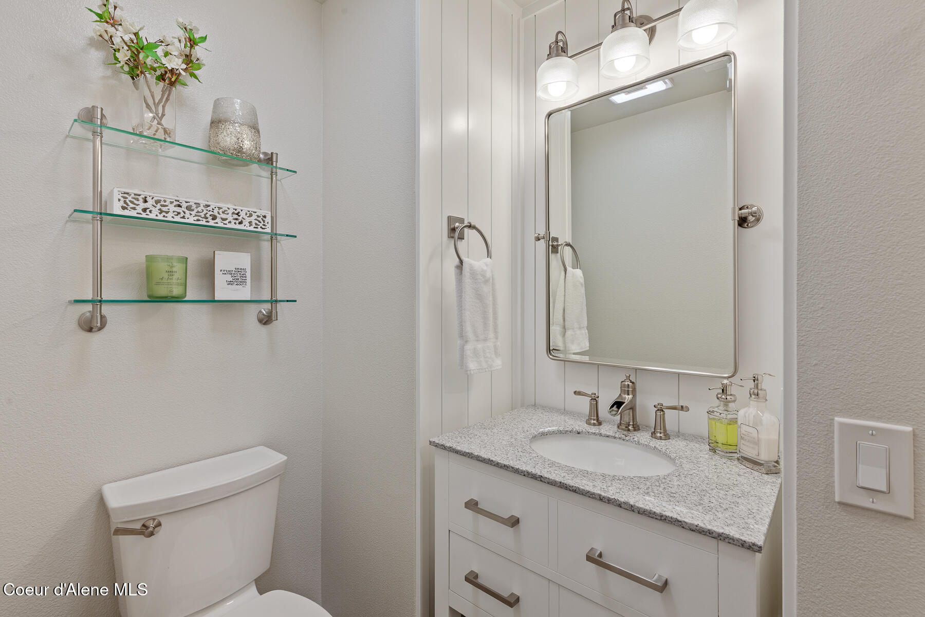 101 S Neyland Ave, 2