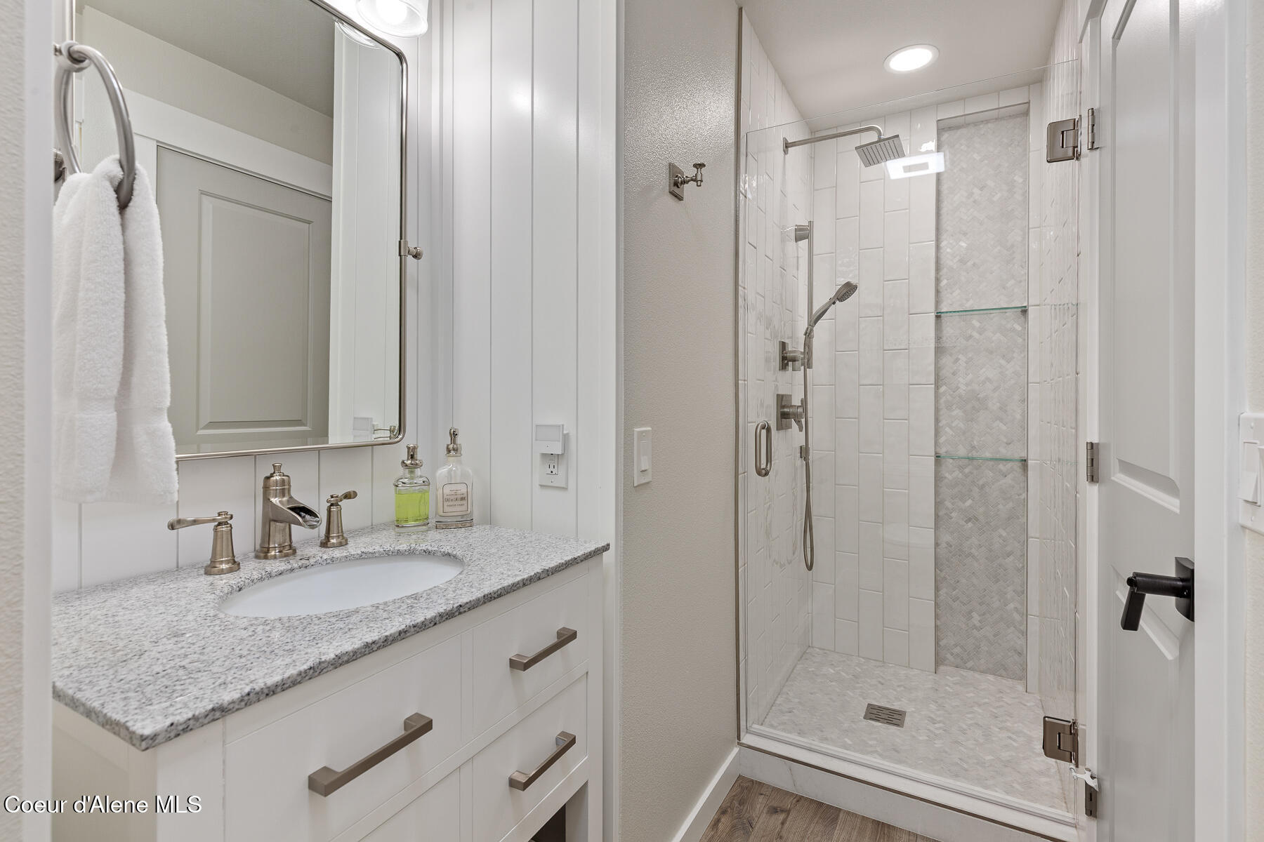 101 S Neyland Ave, 2