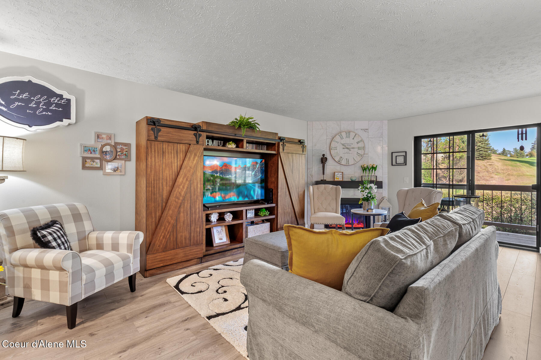 101 S Neyland Ave, 2