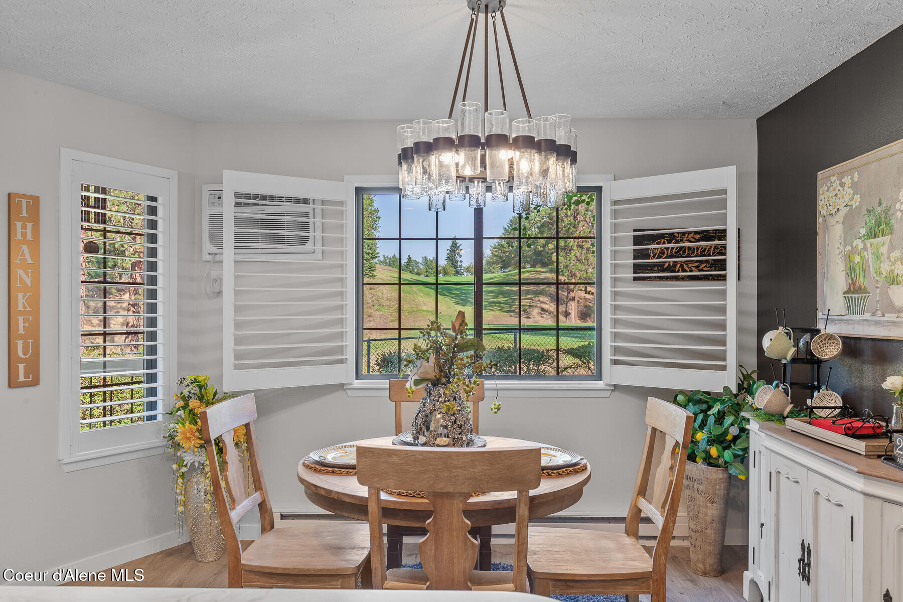 101 S Neyland Ave, 2