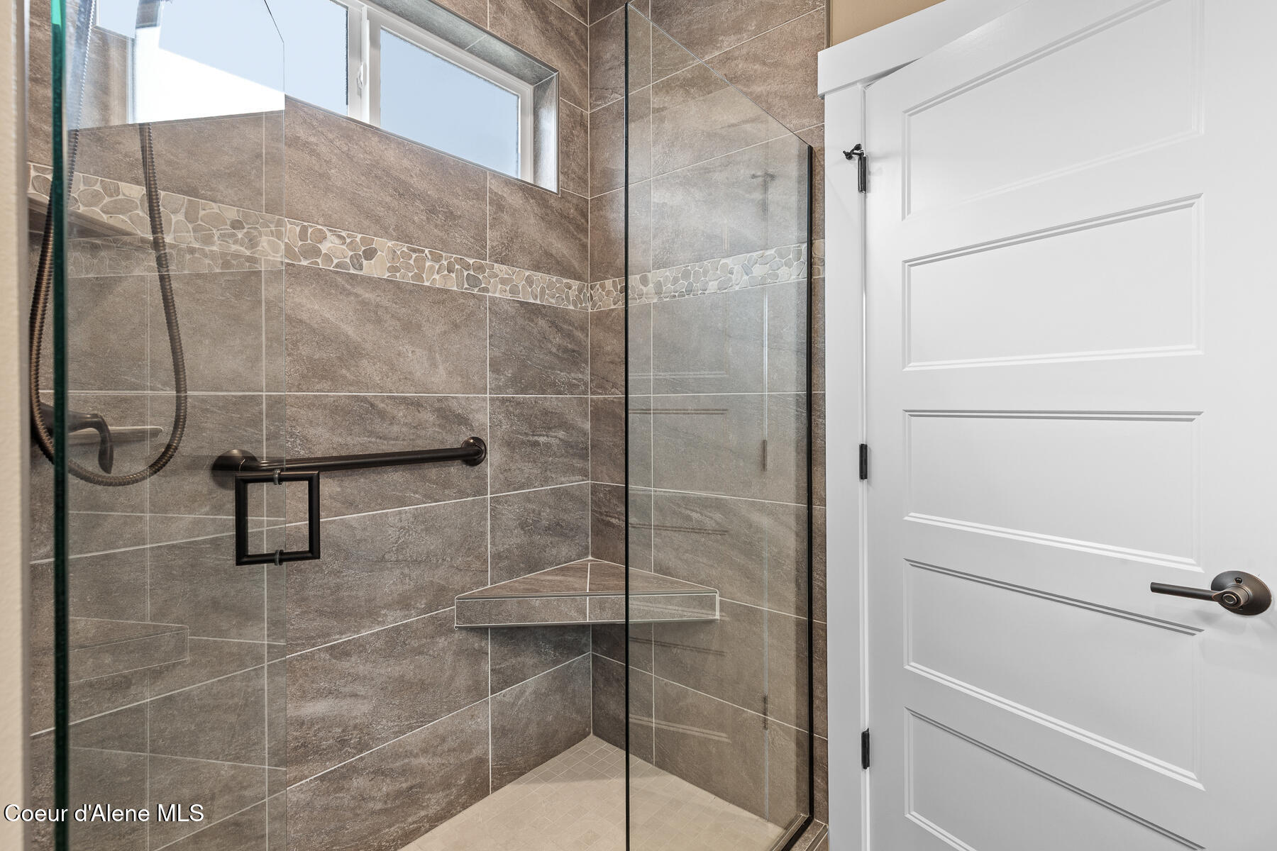 22835 E Edgewater Ln