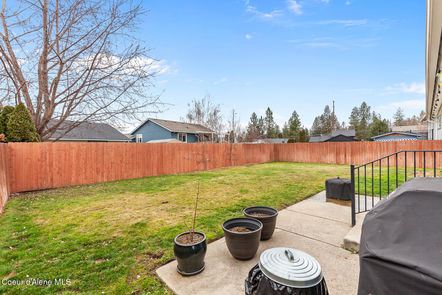 4042 N COUPLES DR, Coeur d'Alene