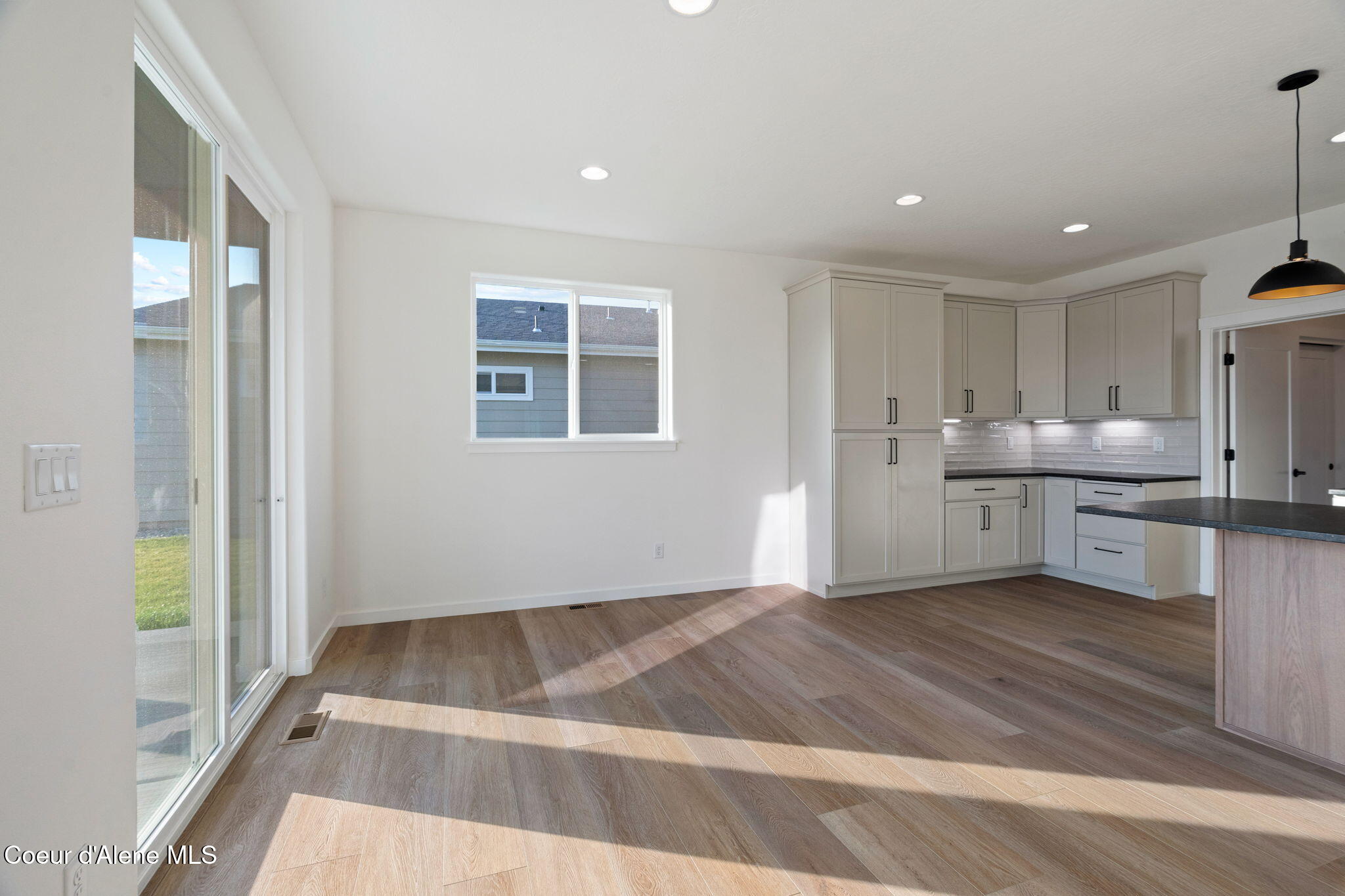 7612 N GIRARD CIR, Coeur d'Alene