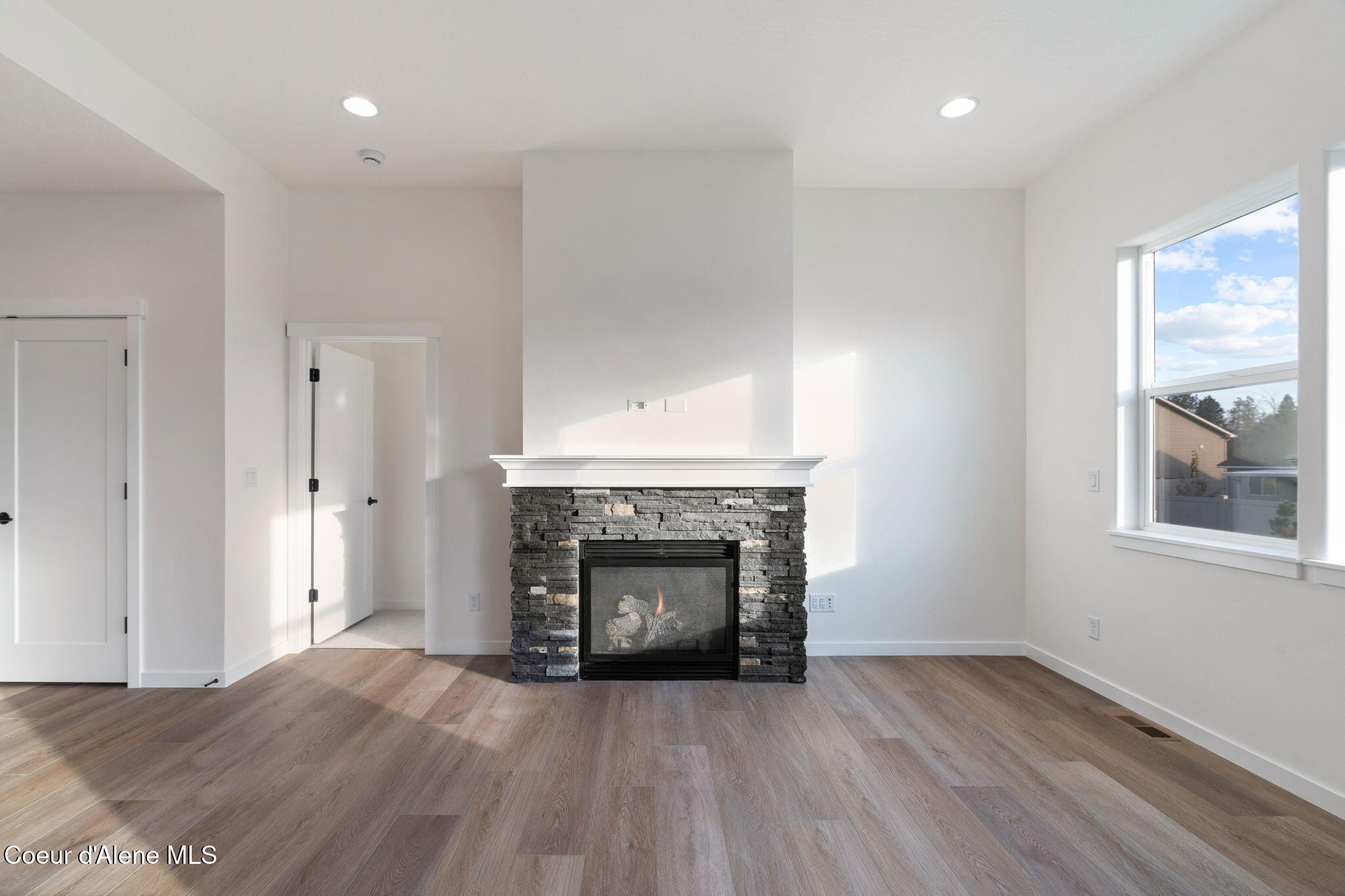7612 N GIRARD CIR, Coeur d'Alene