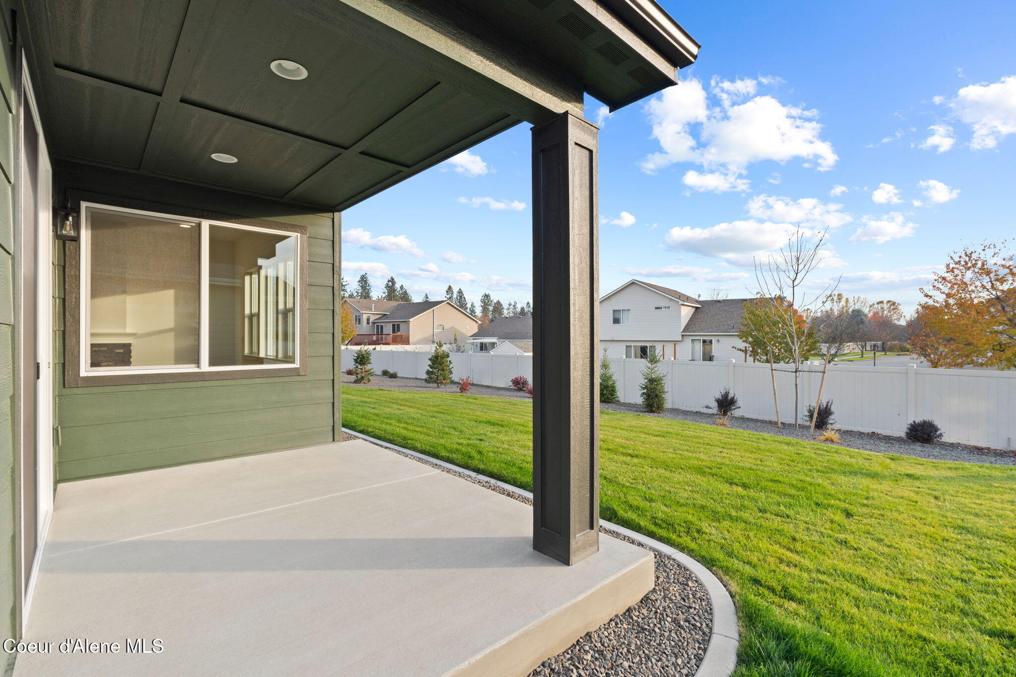 7612 N GIRARD CIR, Coeur d'Alene
