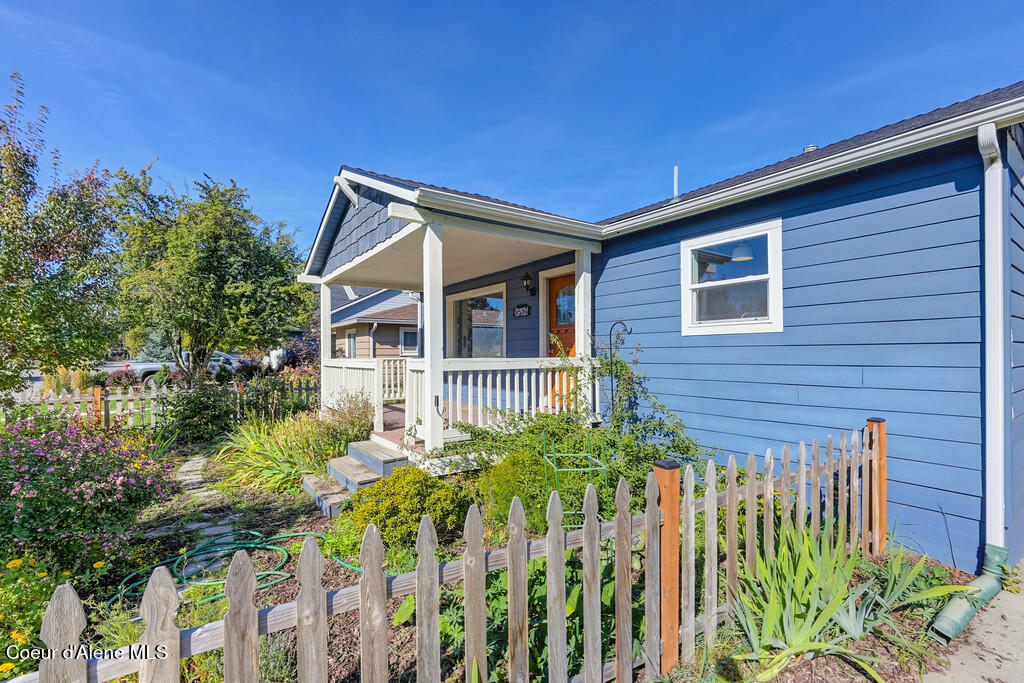 1517 E AVE, Coeur d'Alene
