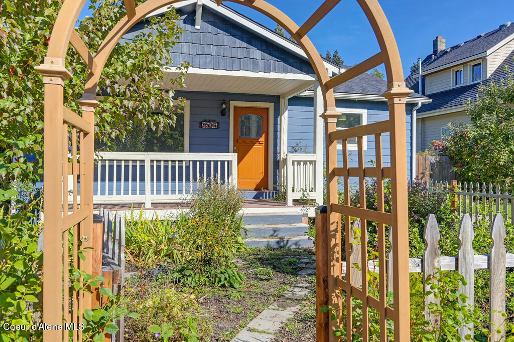 1517 E AVE, Coeur d'Alene