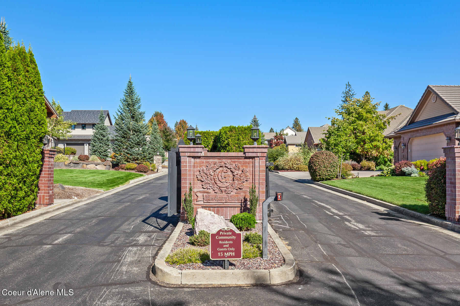 755 N COLES LOOP