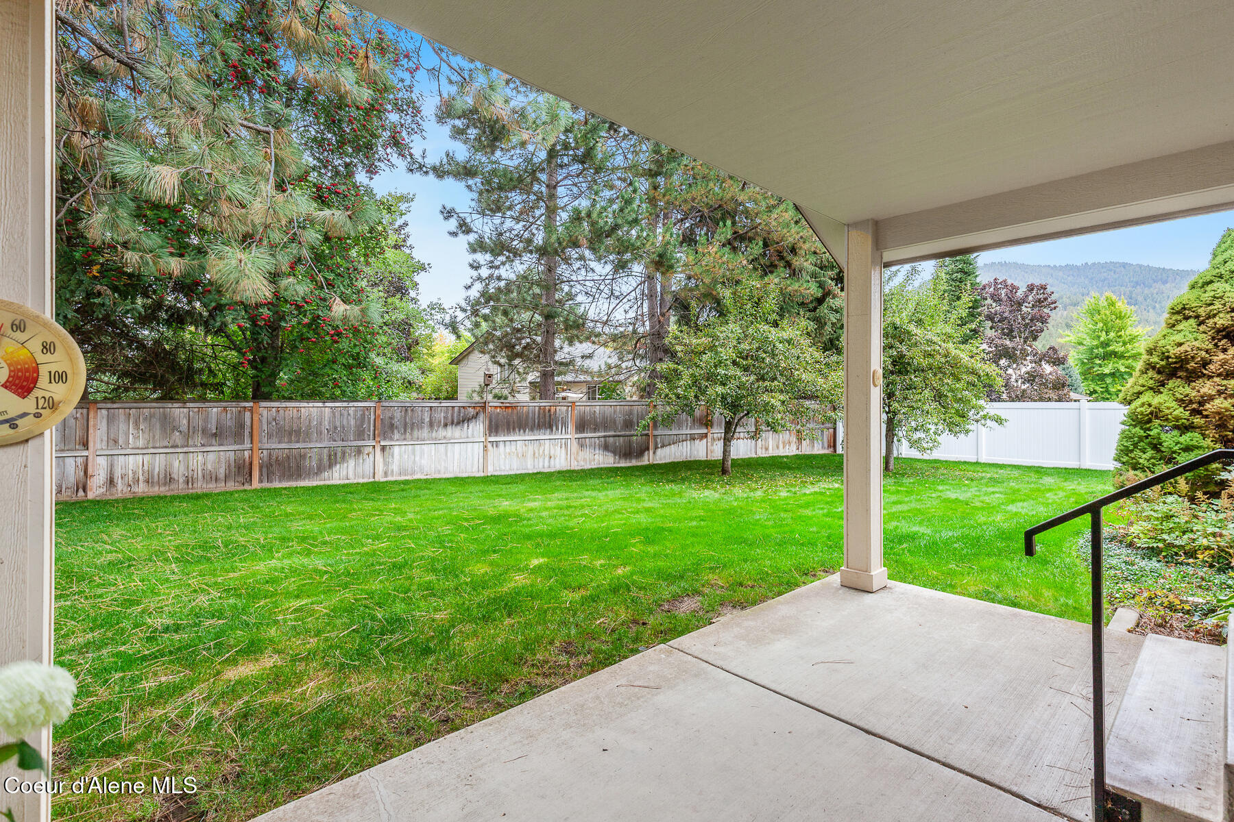2601 E THOMAS HILL DR, Coeur d'Alene