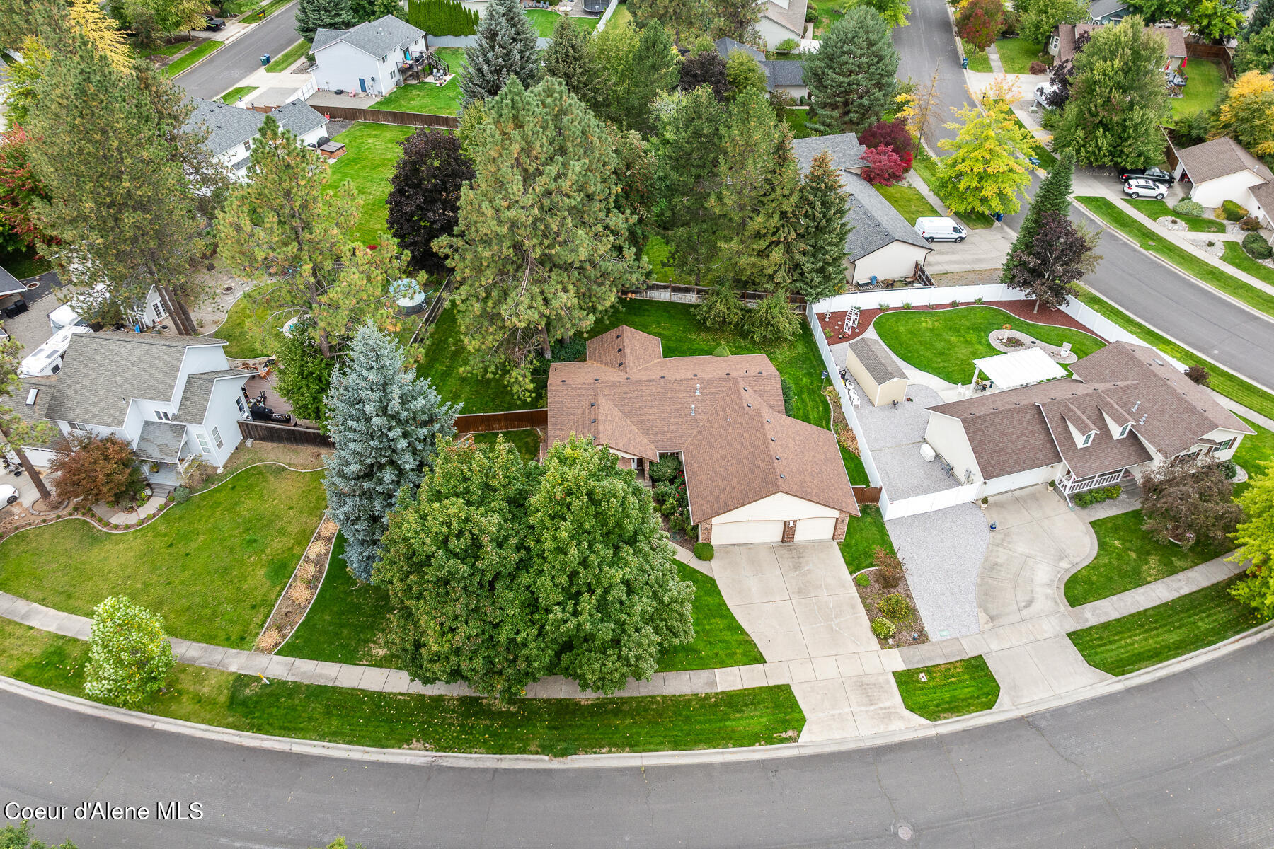 2601 E THOMAS HILL DR, Coeur d'Alene