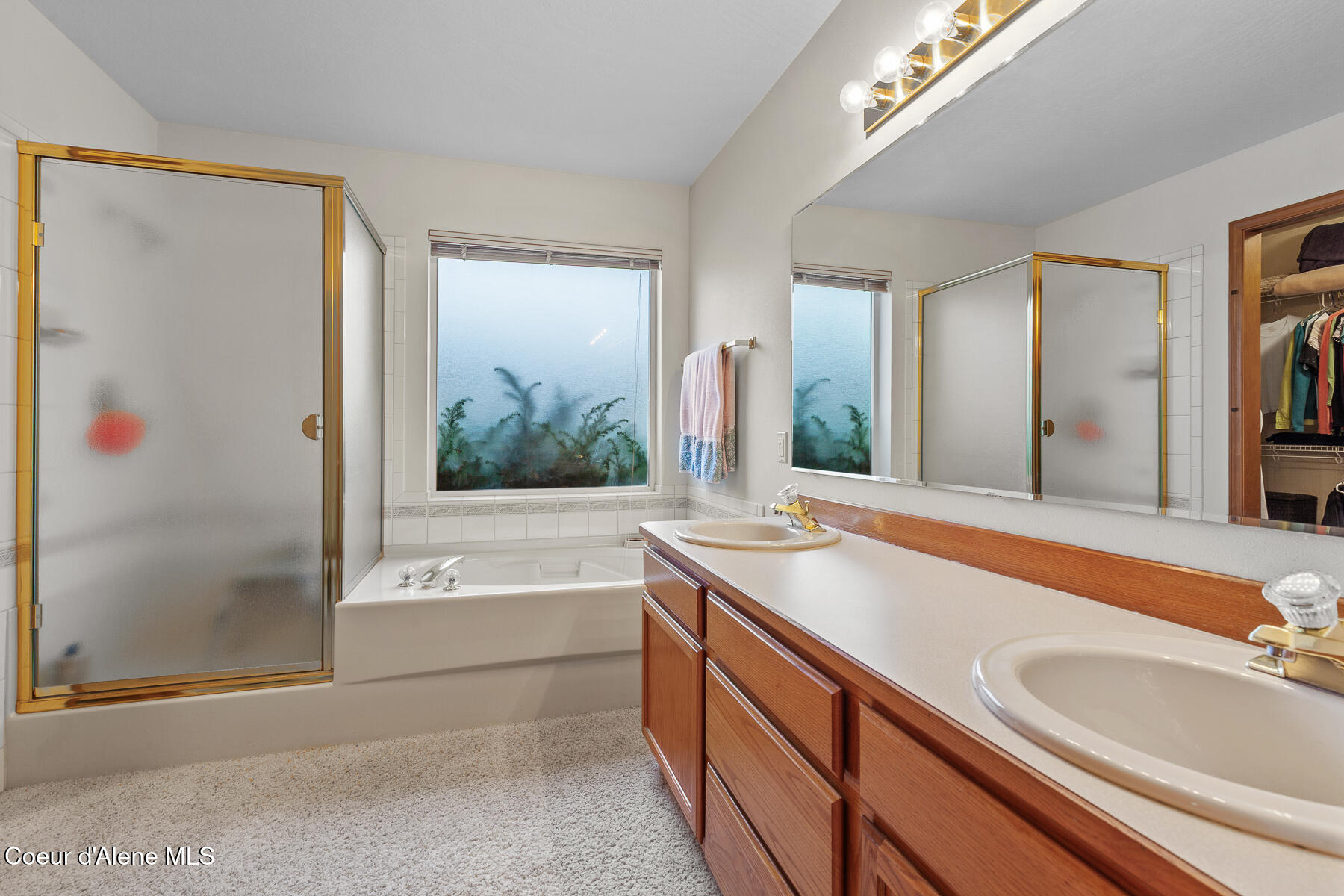 2601 E THOMAS HILL DR, Coeur d'Alene