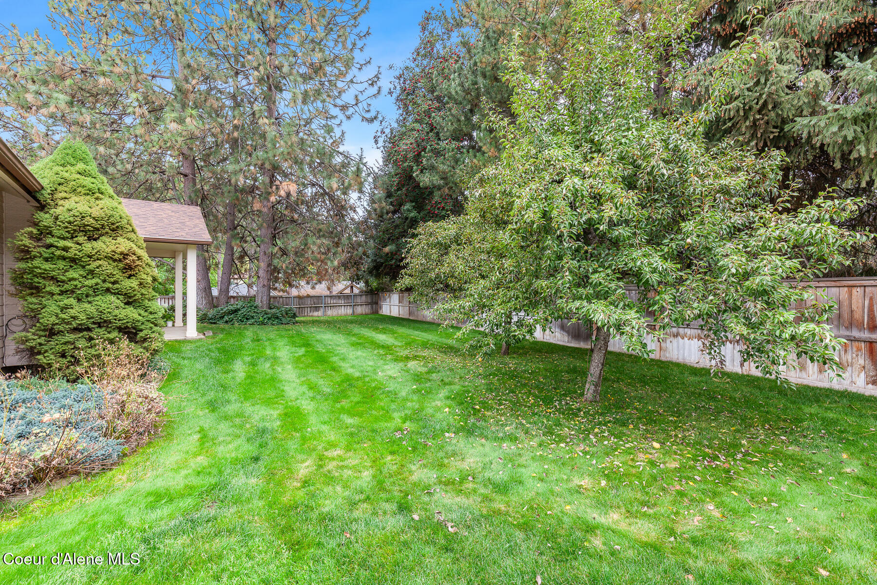 2601 E THOMAS HILL DR, Coeur d'Alene