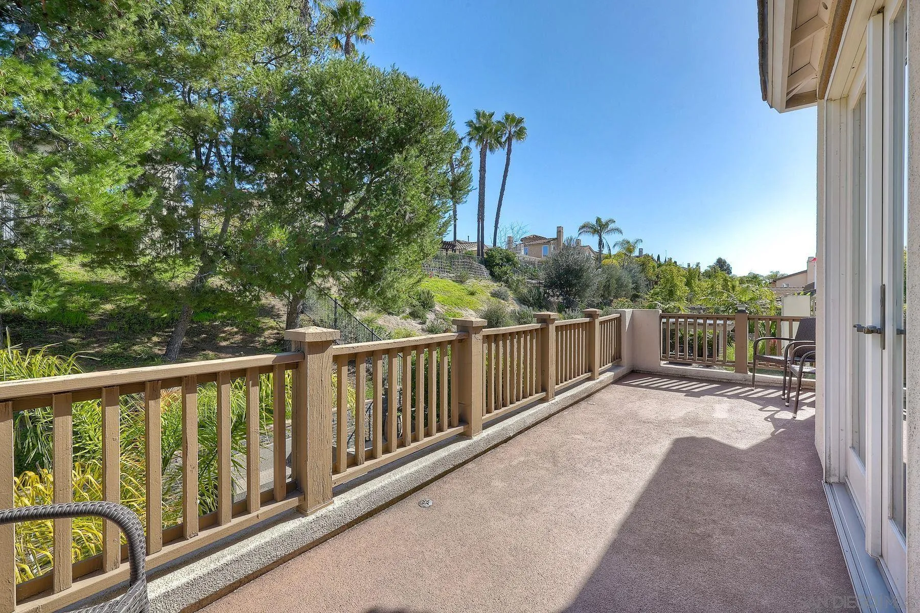 993 Hawthorne Creek Dr