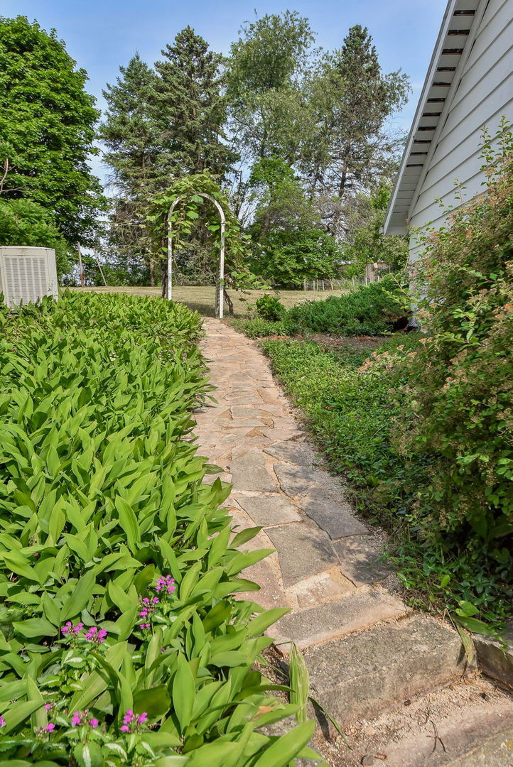1S500 Taylor Road