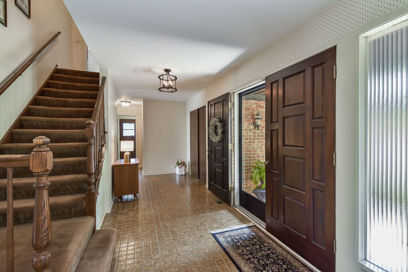 550 Carlisle Court