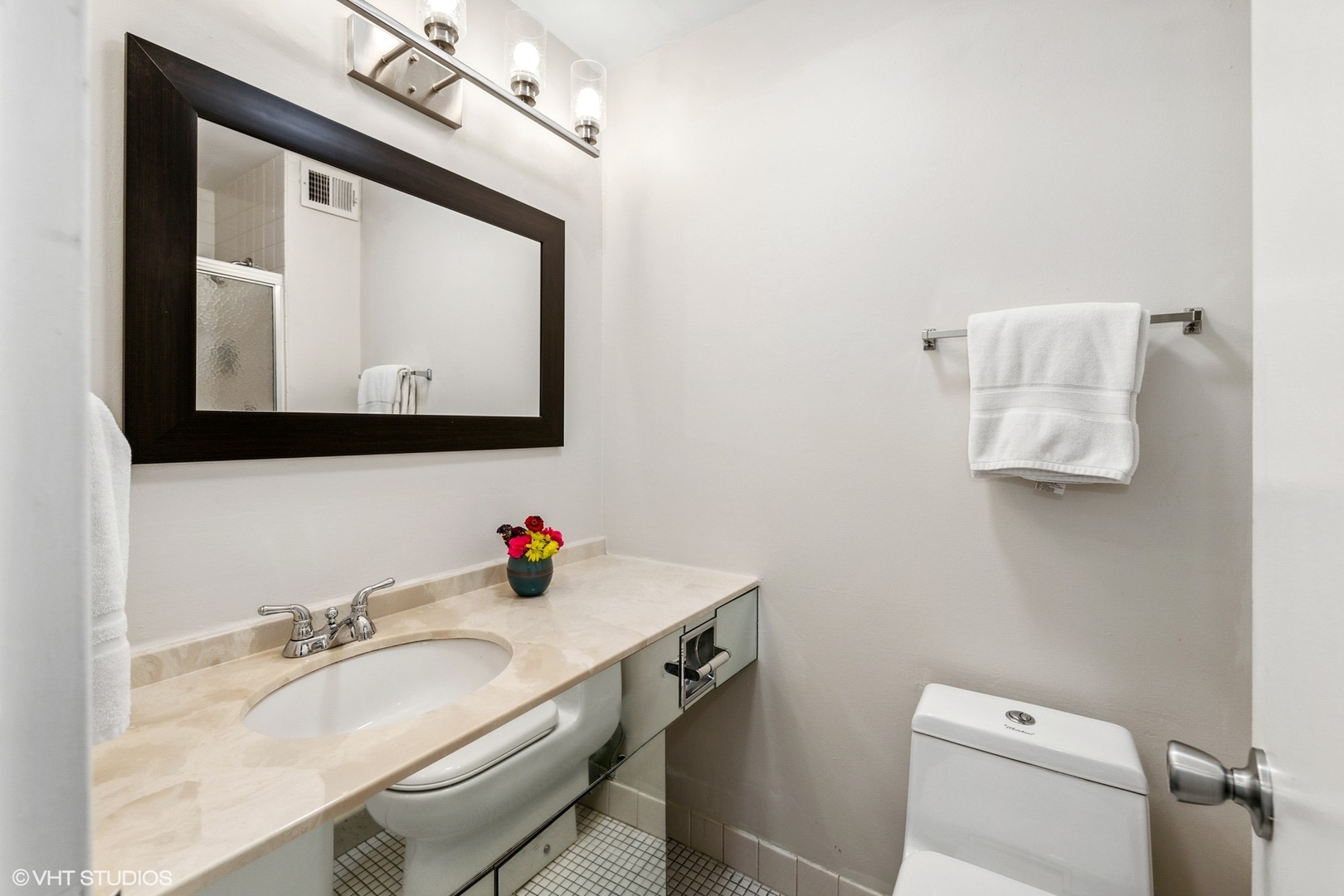 1450 N ASTOR Street Unit: 7C