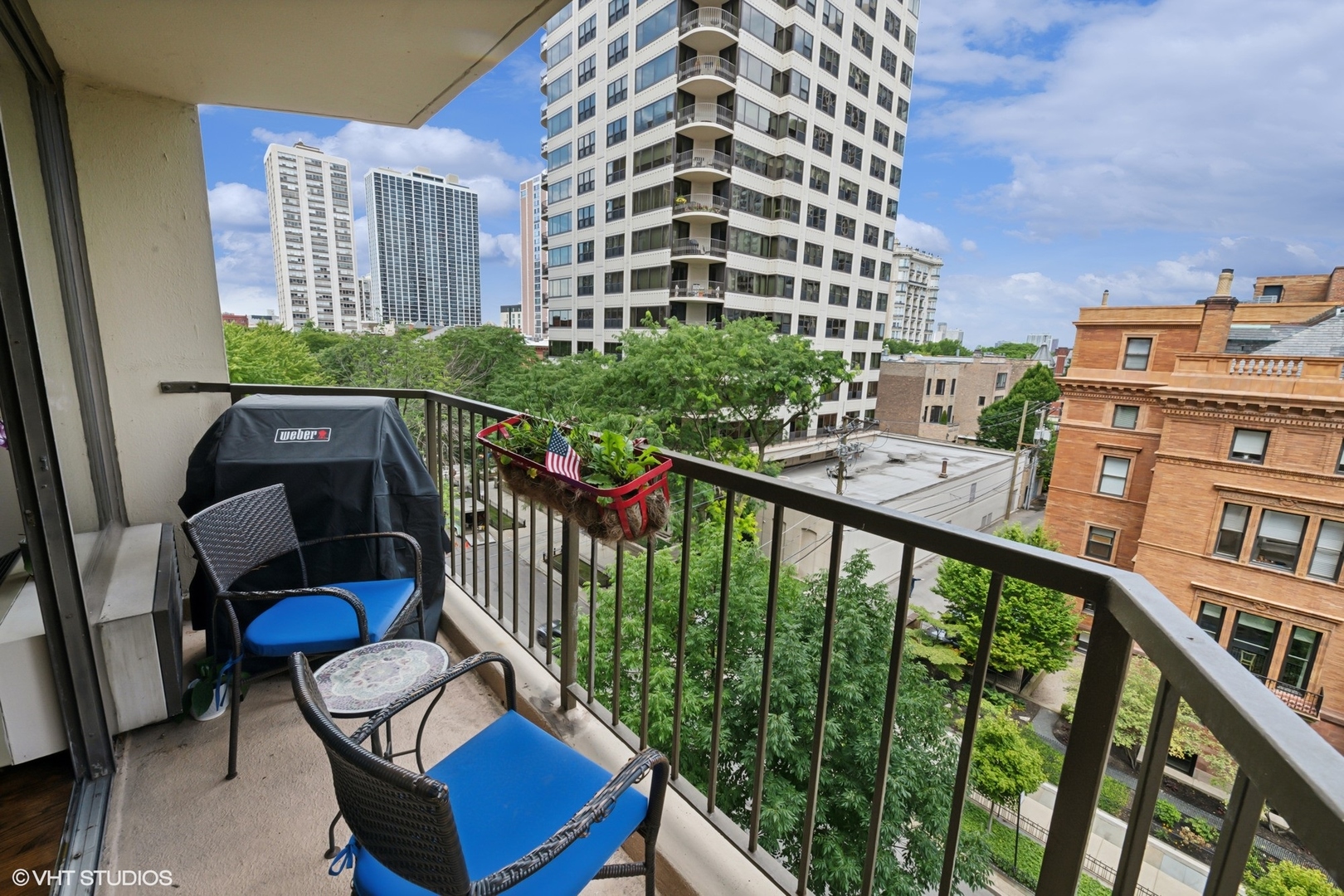 1450 N ASTOR Street Unit: 7C