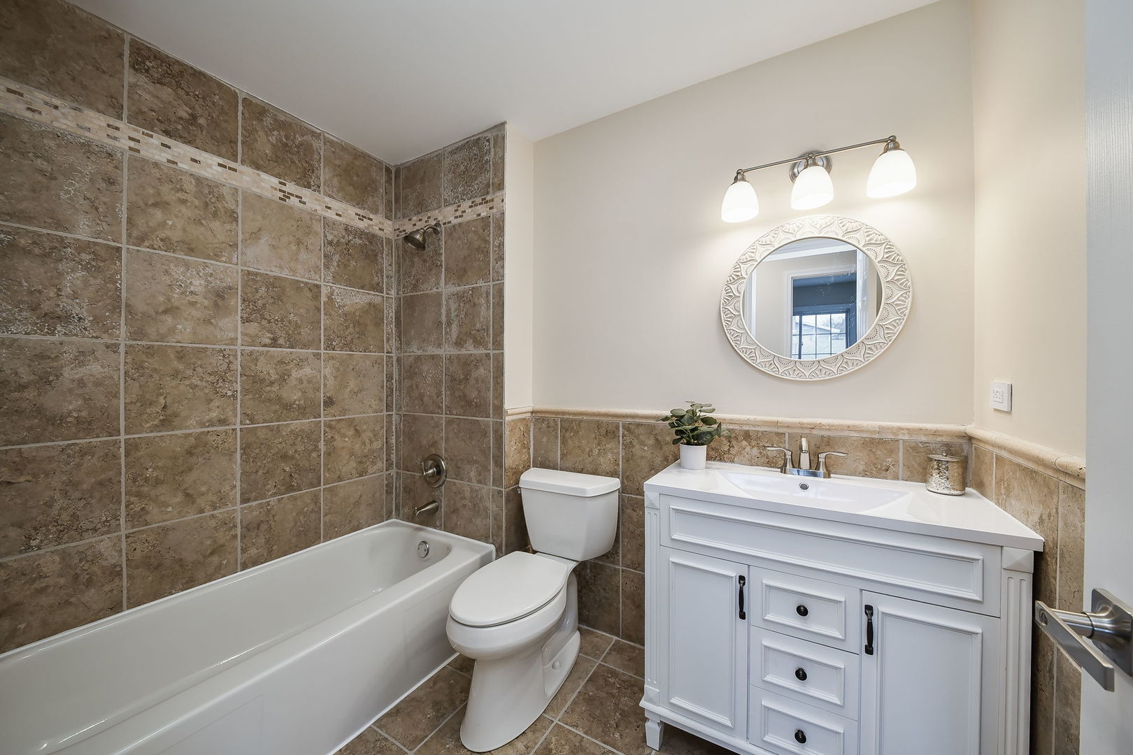 21W550 Kensington Road