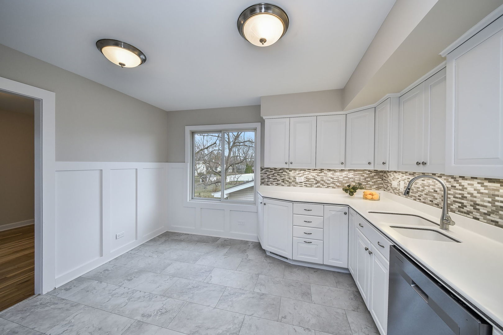 21W550 Kensington Road