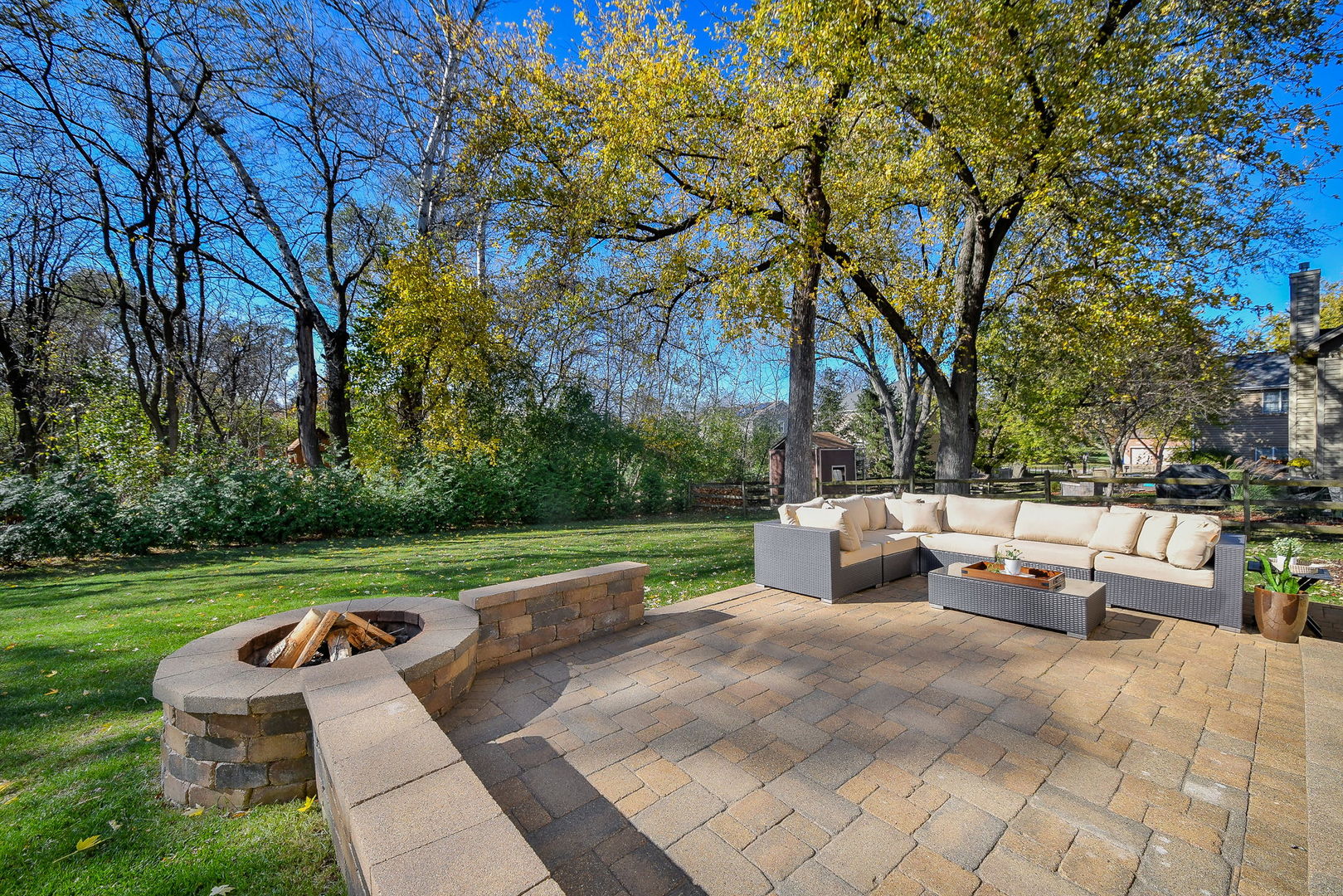 1038 Deer Glen Court