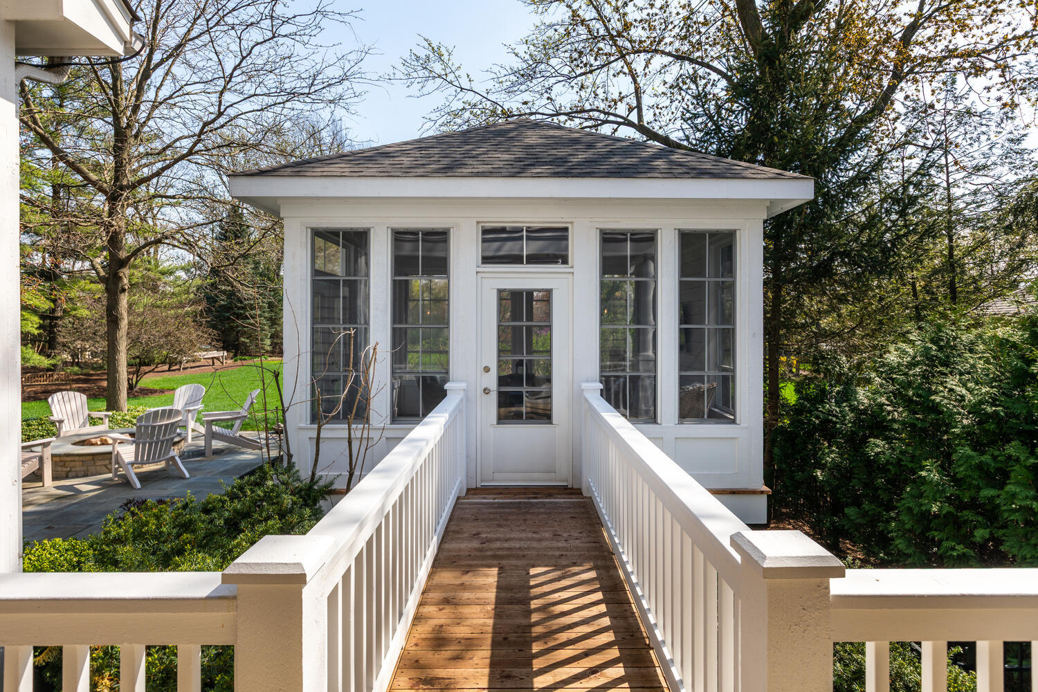 345 Oak Street