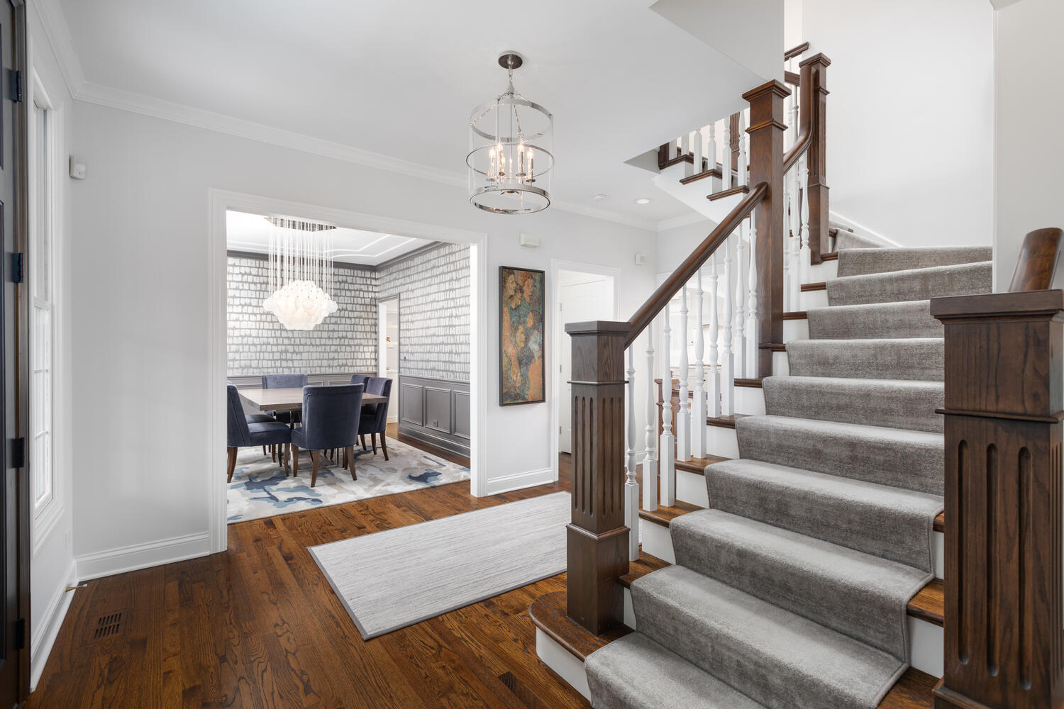 345 Oak Street