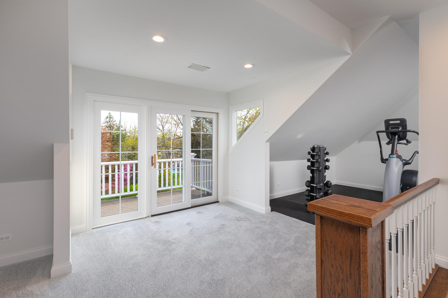 345 Oak Street